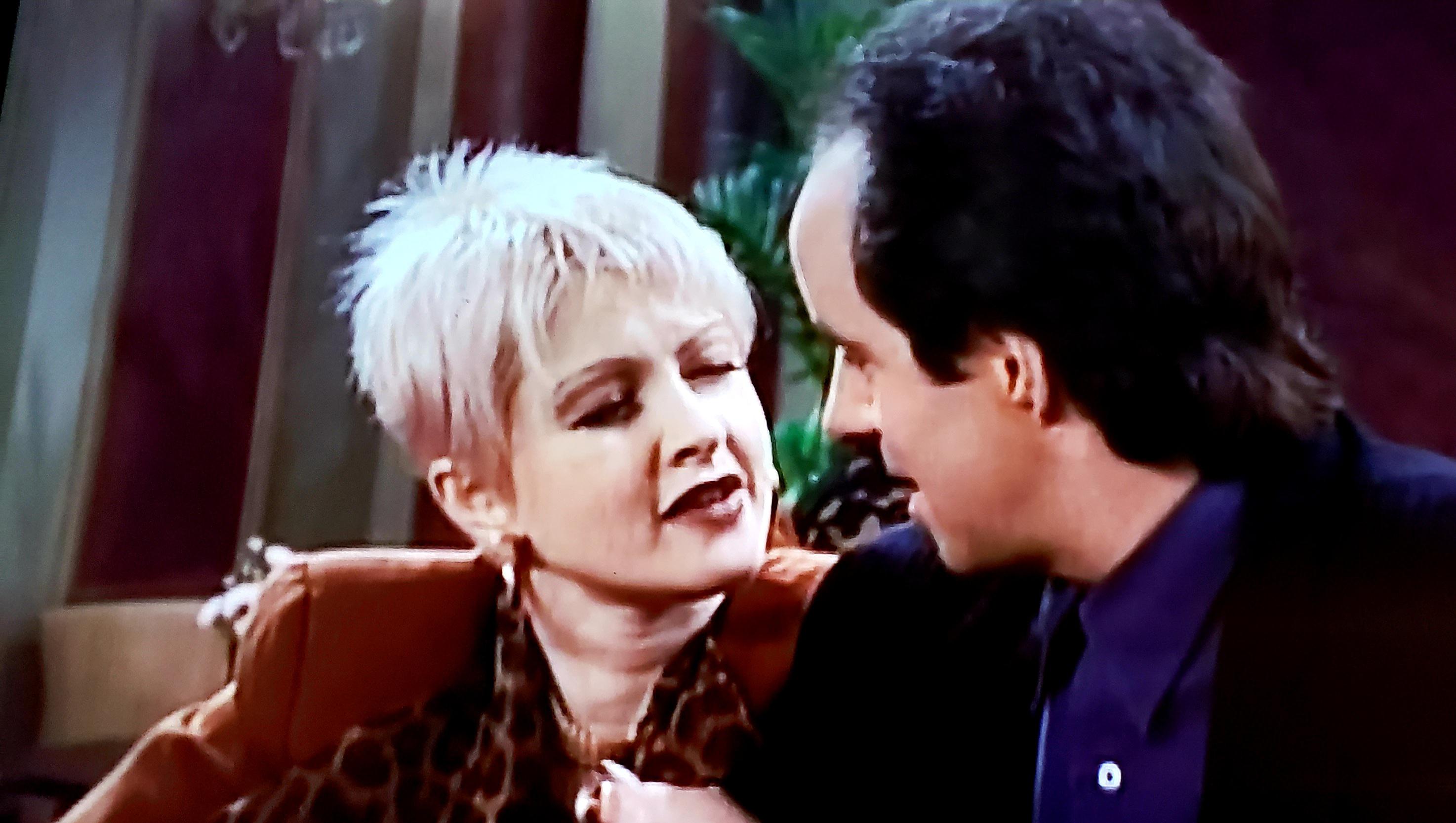 Cyndi Lauper on Mad About You 1993 r/OldSchoolCool