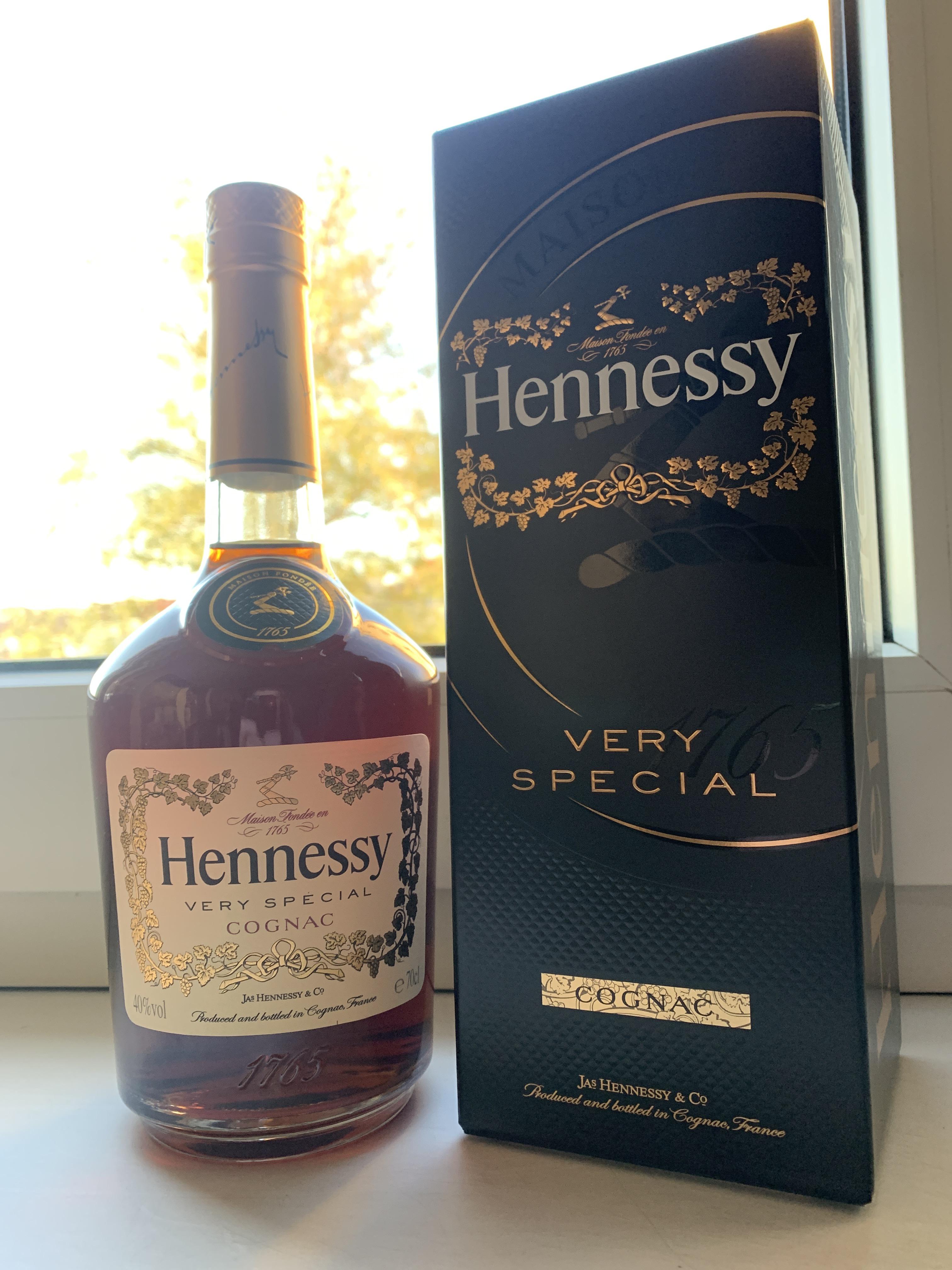My very first bottle of Hennessy very special cognac! r/cognac