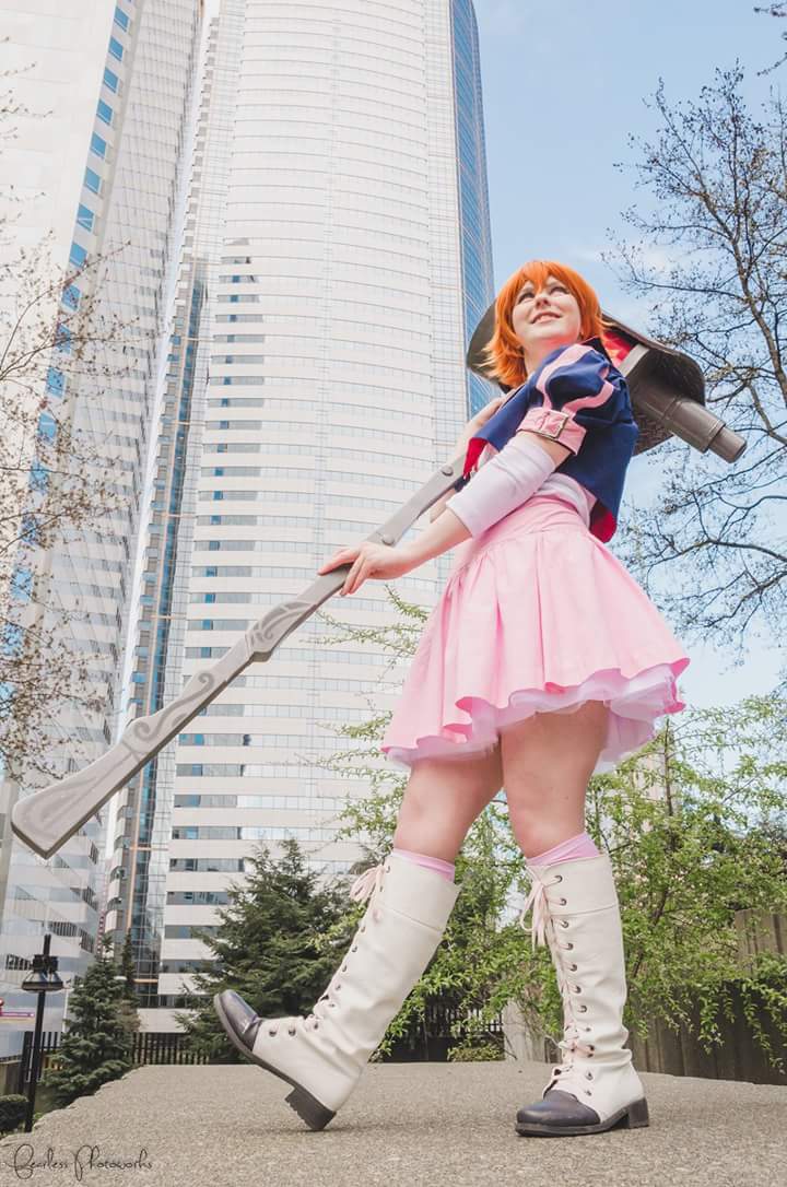 "We'll break his legs!" Nora Cosplay swansongcreations