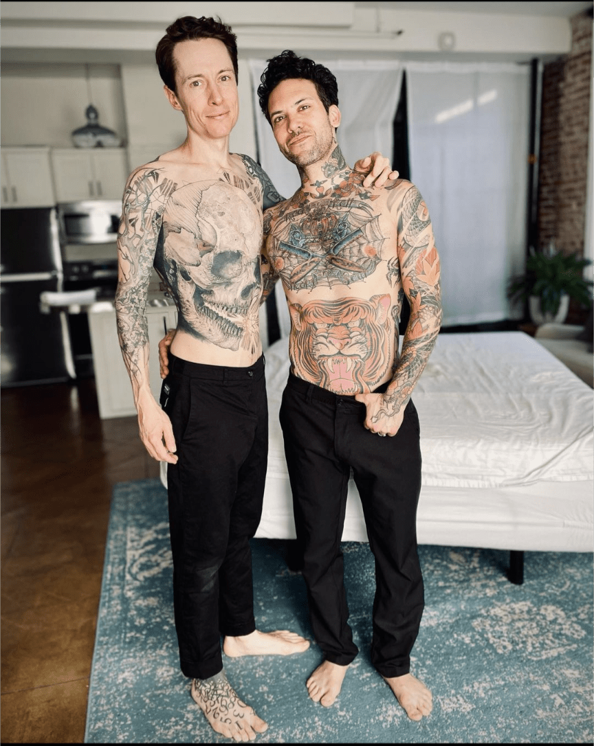 Owen Gray and Small Hands and an empty bed. Who's having thoughts? : MyFavPornActors