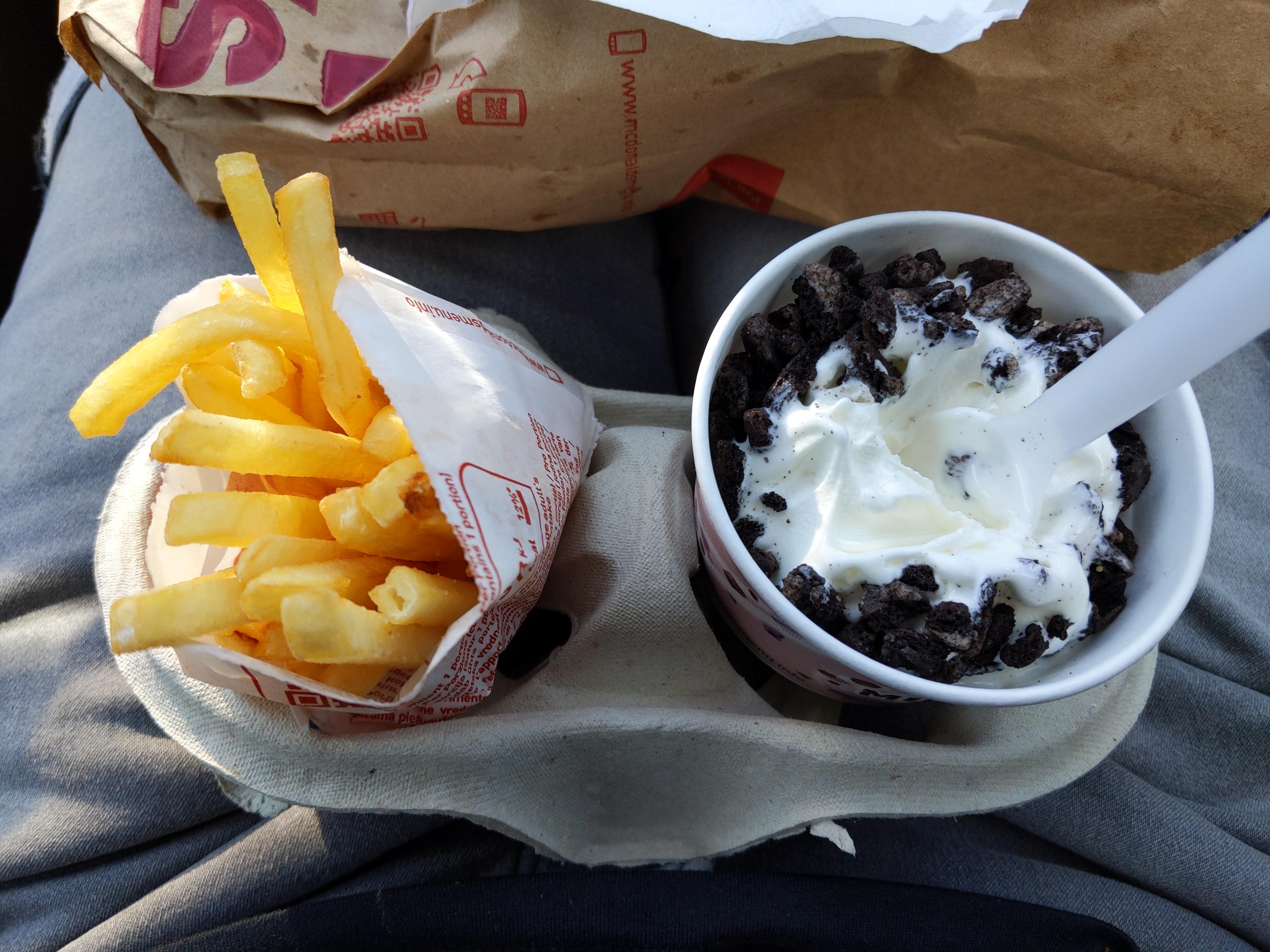 McFlurry with fries to dip r/shittyfoodporn
