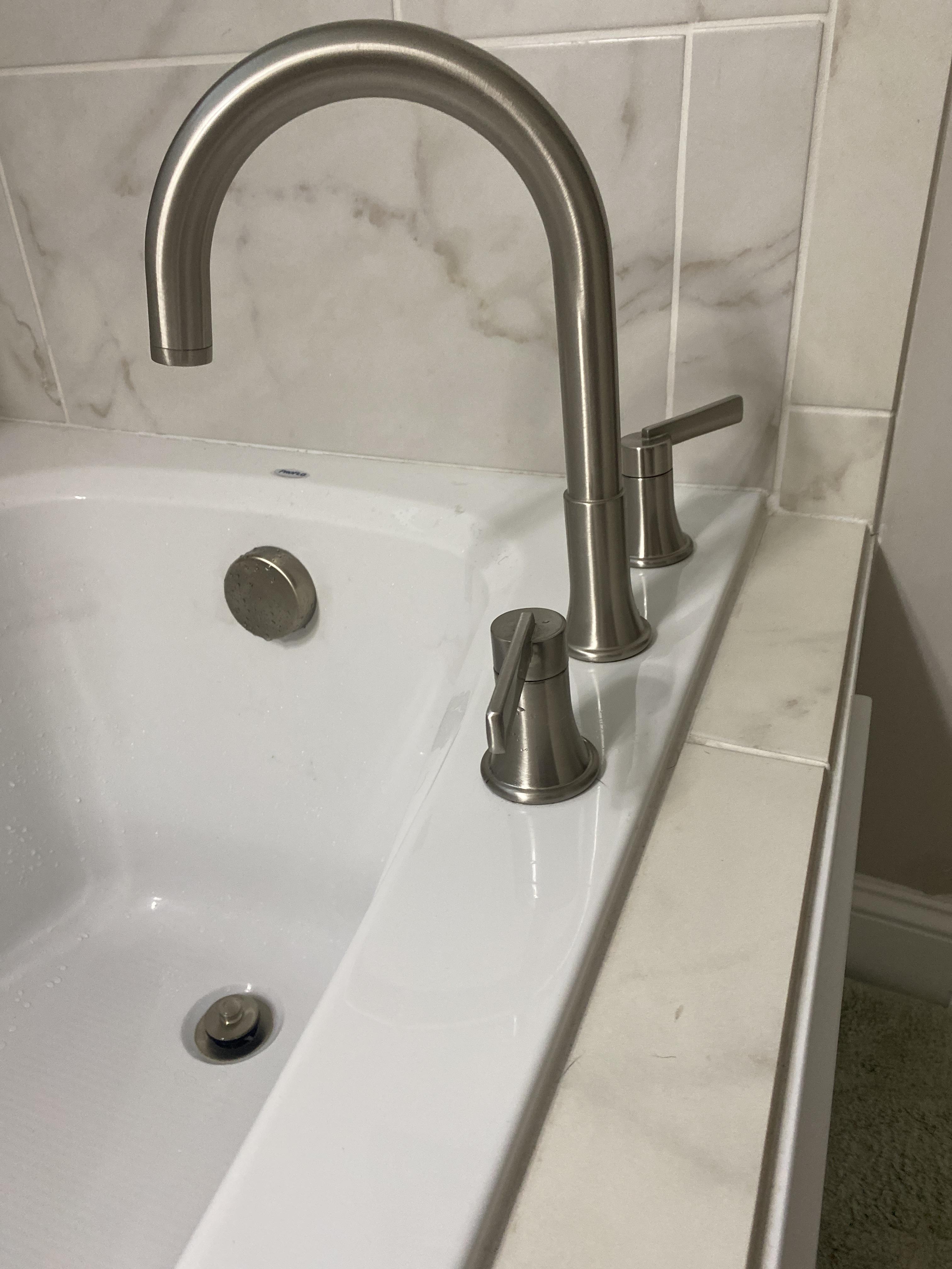 Bath and shower two different temps. Please help!!! r/Plumbing