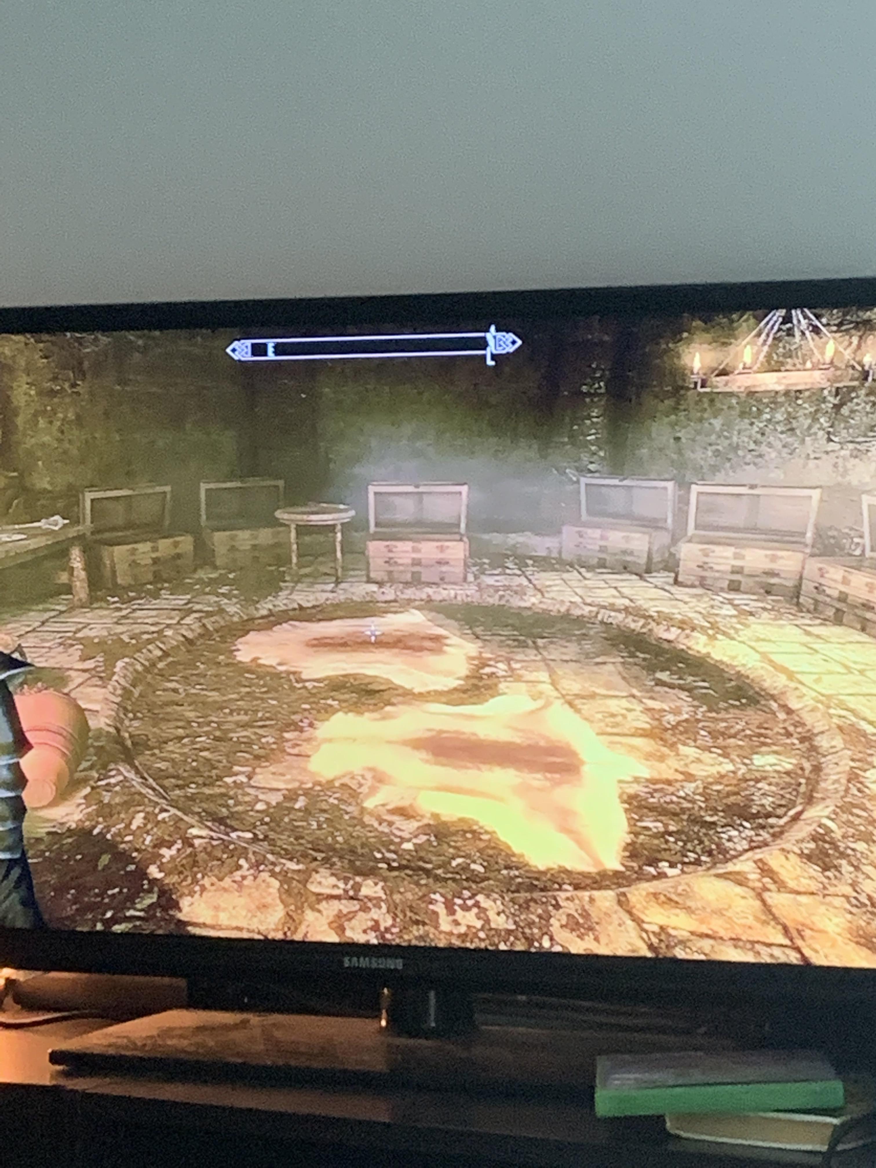 Glitch? The loot stronghold in the ragged flagen r/skyrim