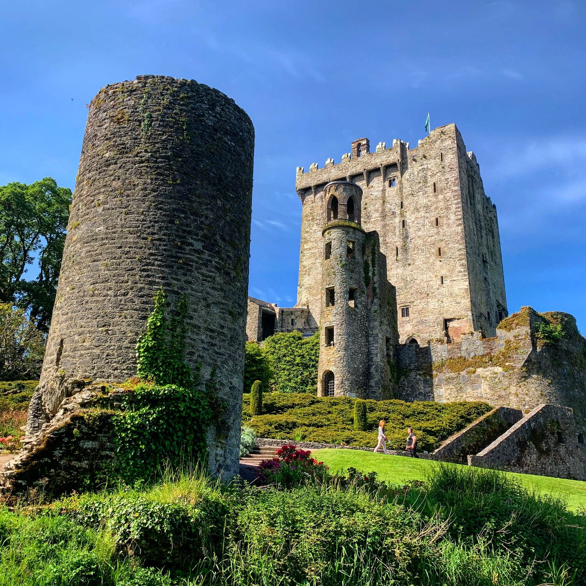 Blarney castle, Cork, Ireland. Home of the blarney stone. r/castles
