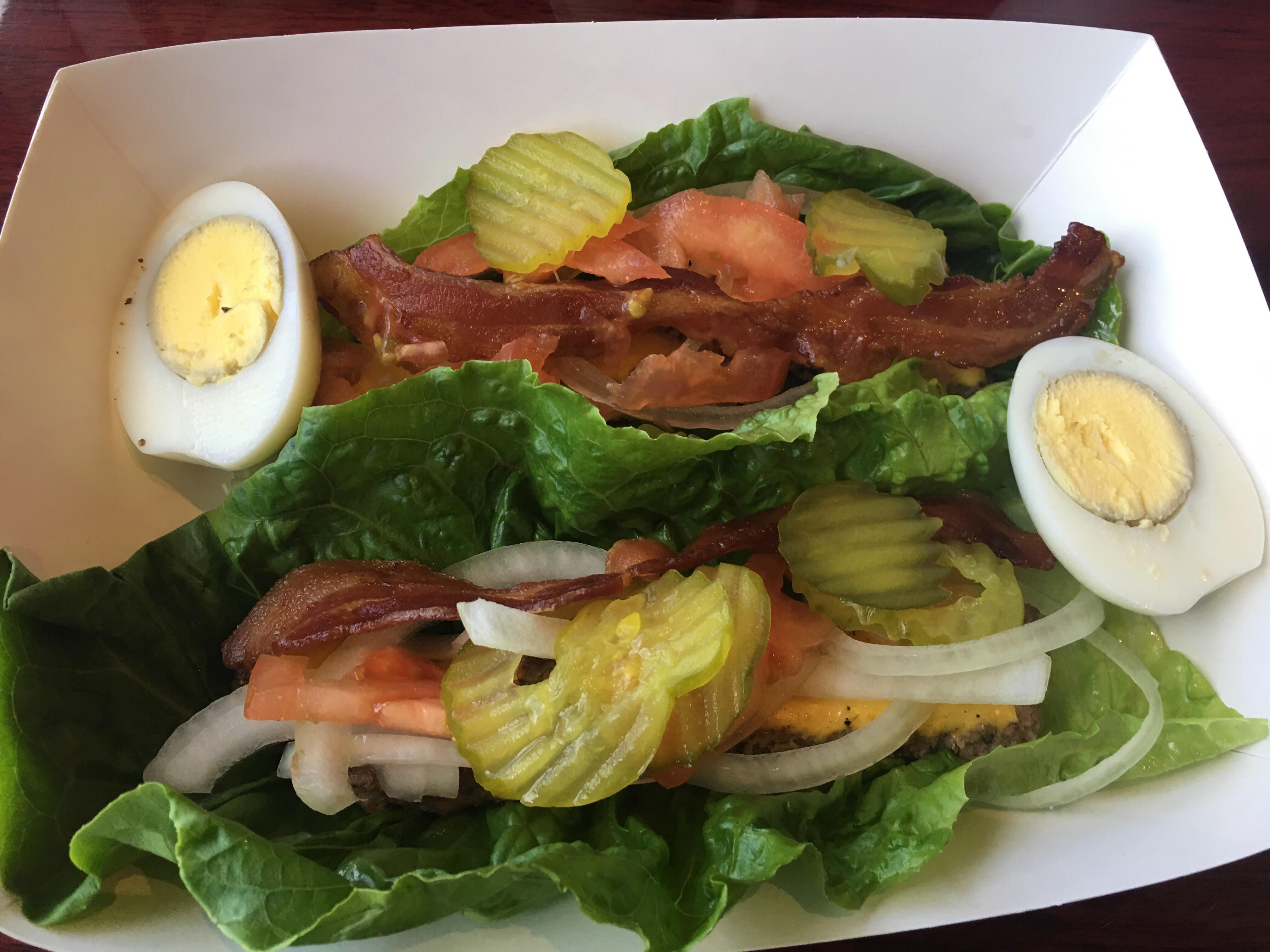 Lettuce wrapped burger with bacon! When the chef knows keto and hooks