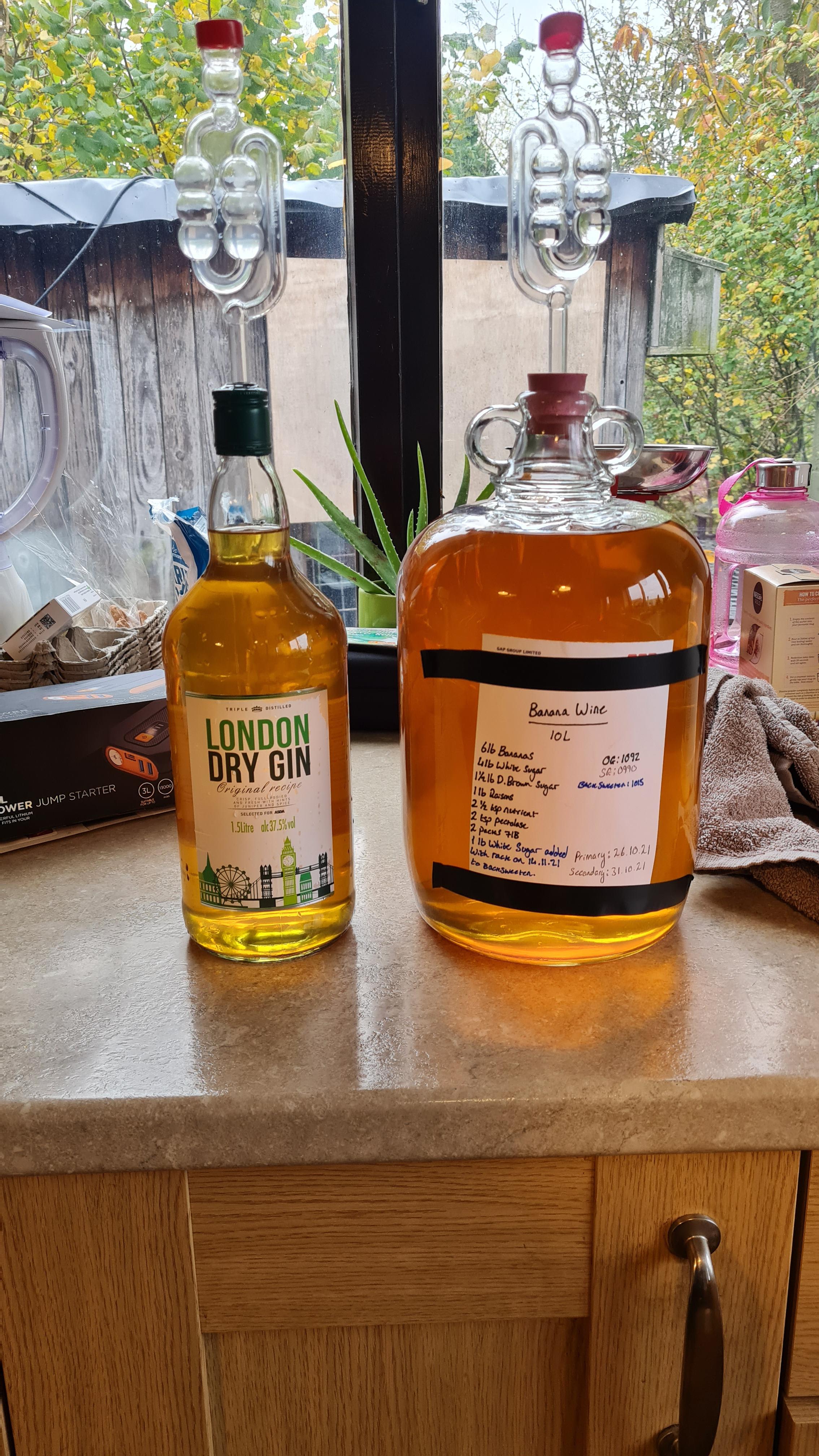 Banana wine update r/winemaking