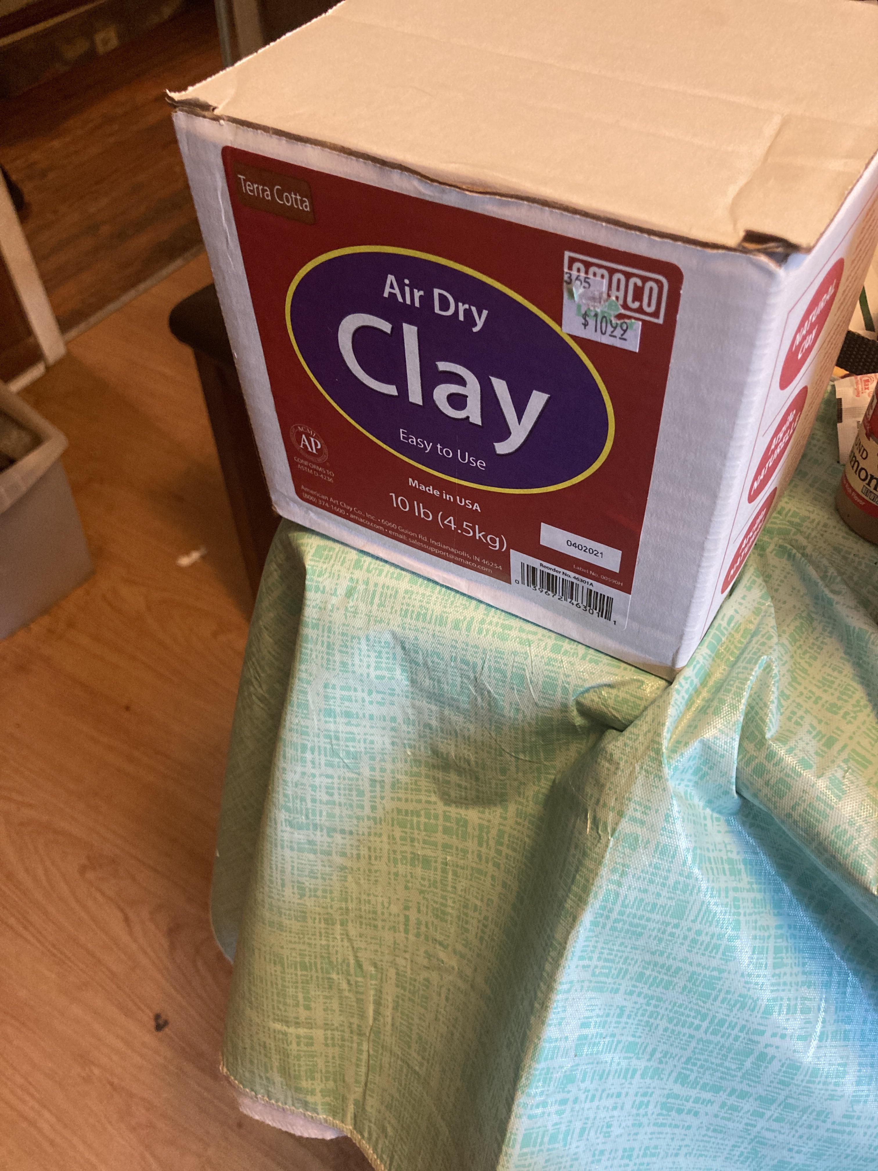 anybody know ifthis airdry clay is safe? i plan on making hides out of
