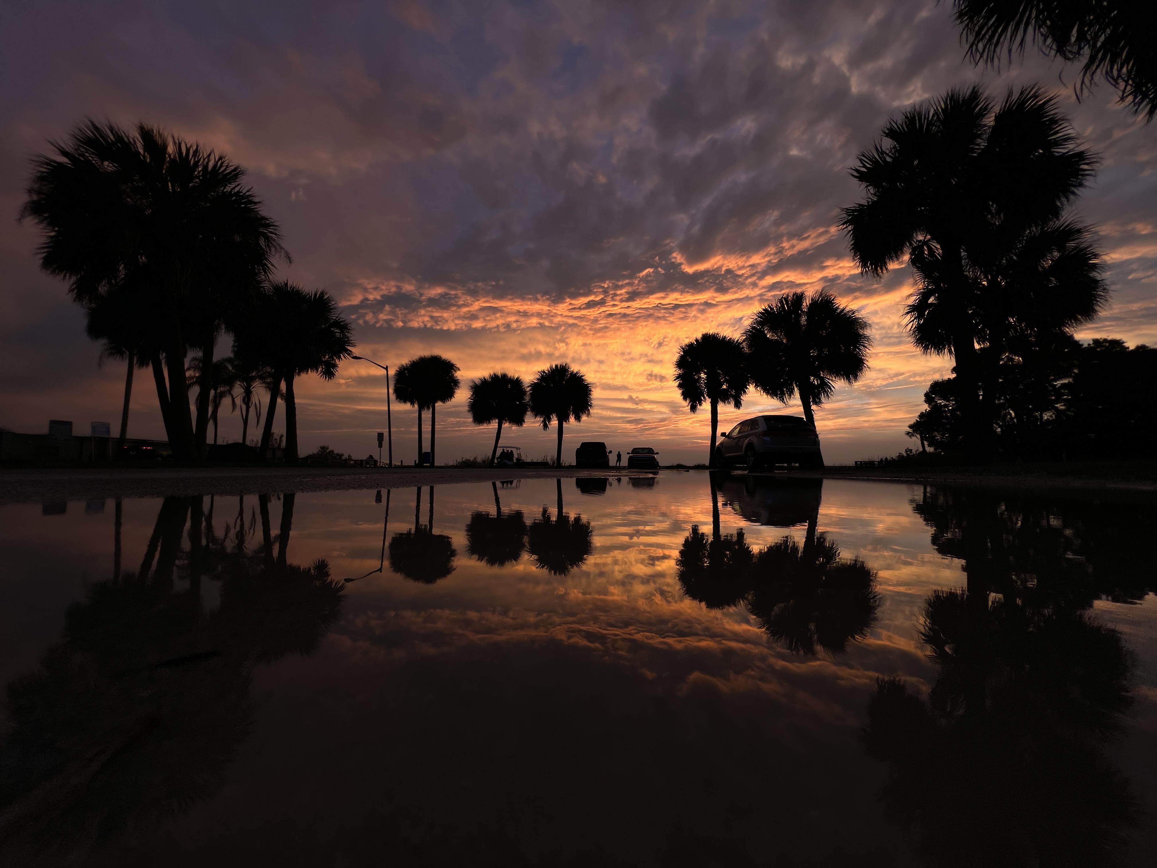 Lake Washington Park Melbourne, FL. No edits, iPhone 13PM r/321