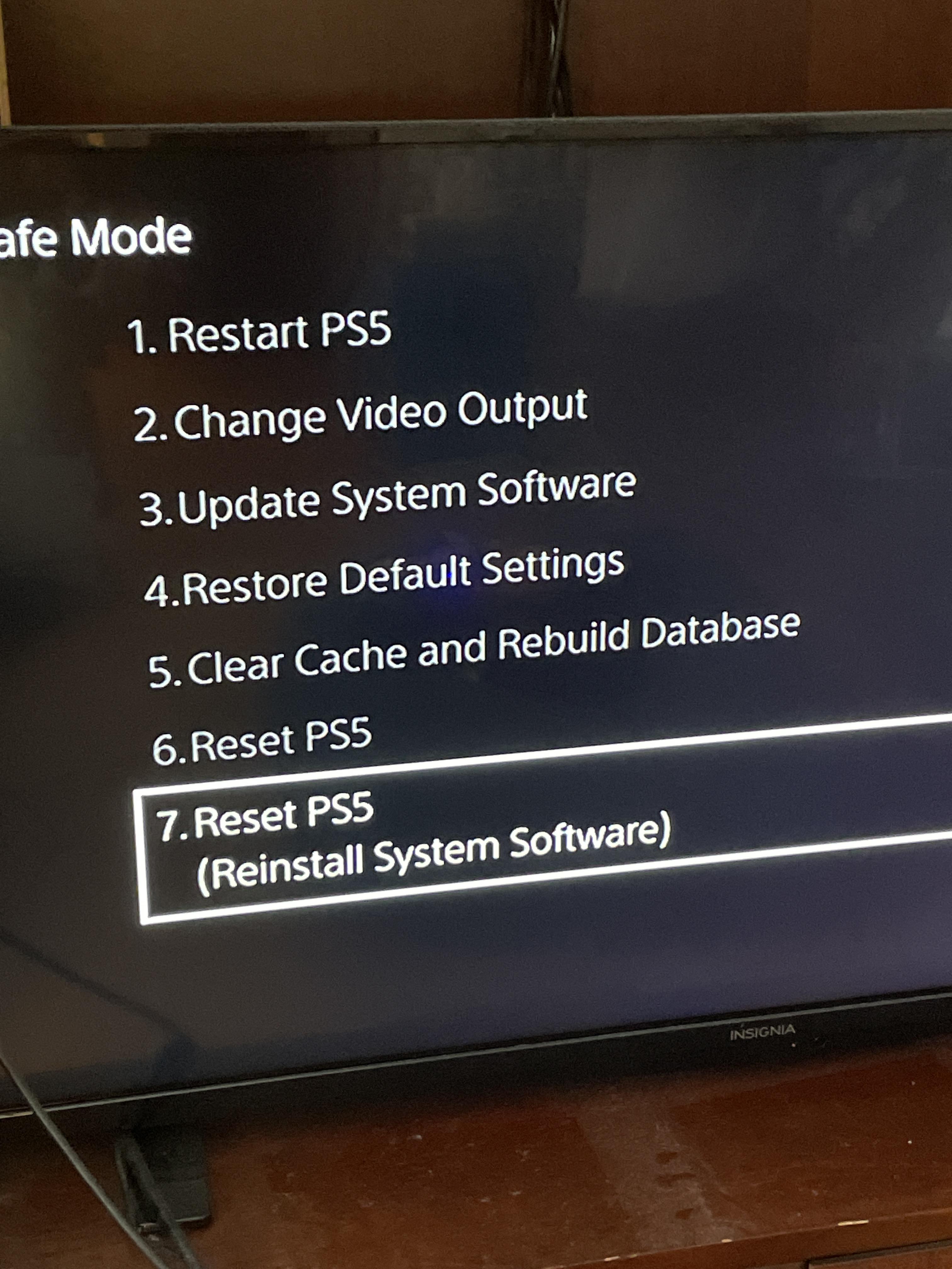 Stuck on only this option in safe mode how do I access the others r