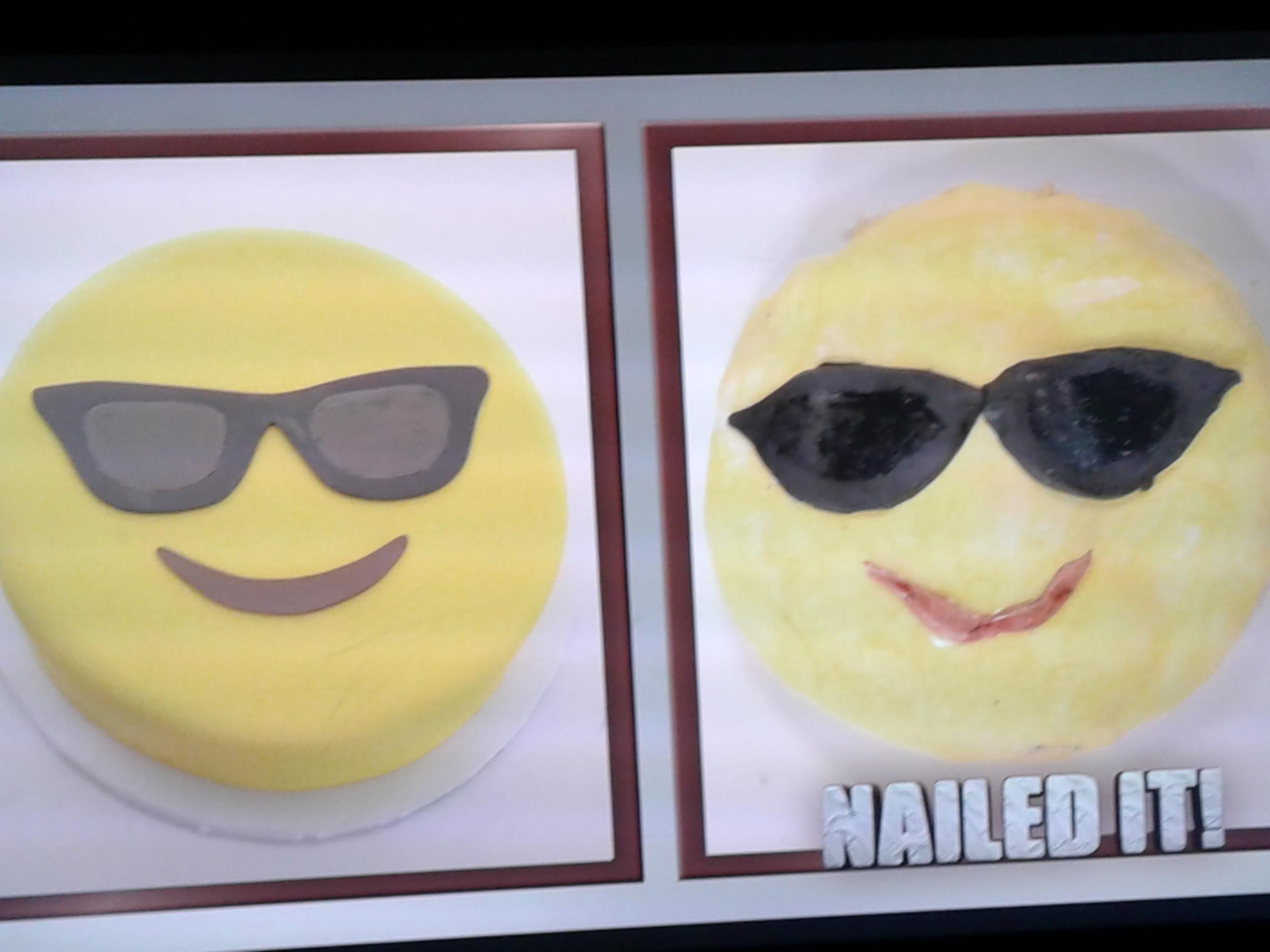 Emoji cake r/ExpectationVsReality