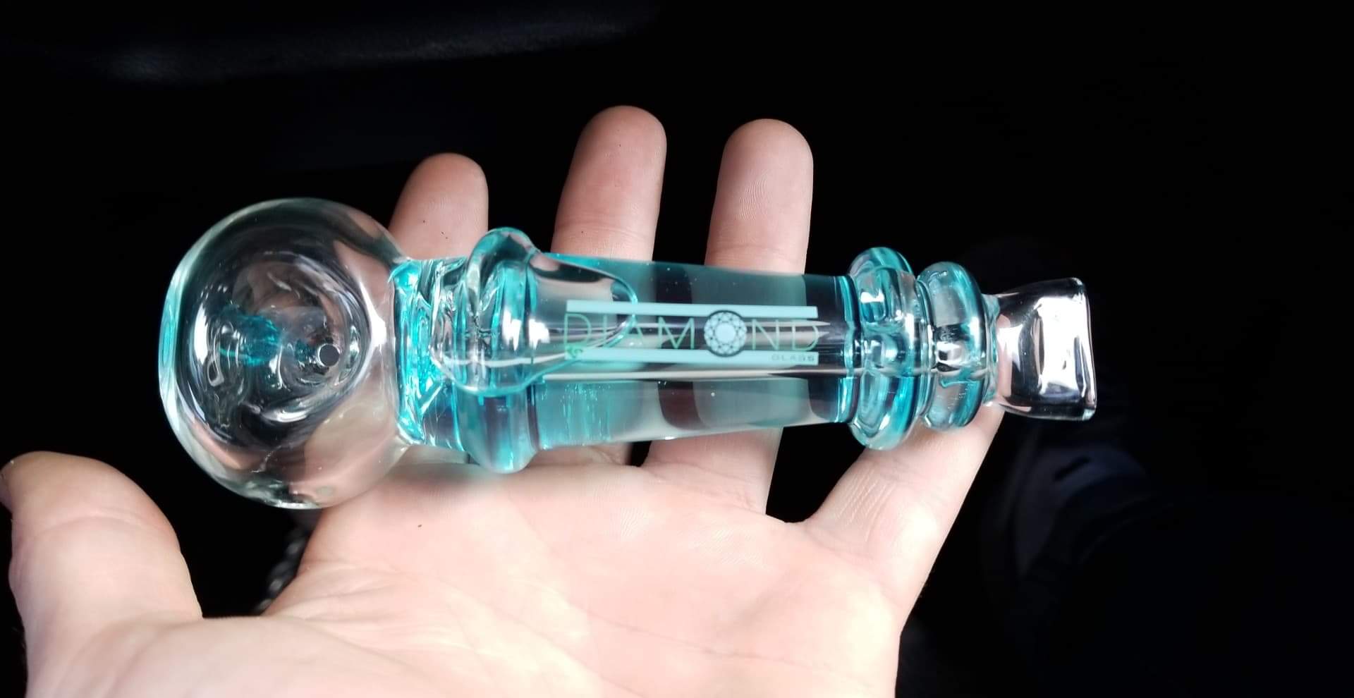 Got a new piece. Stem is filled with a freezing gel to keep it cool