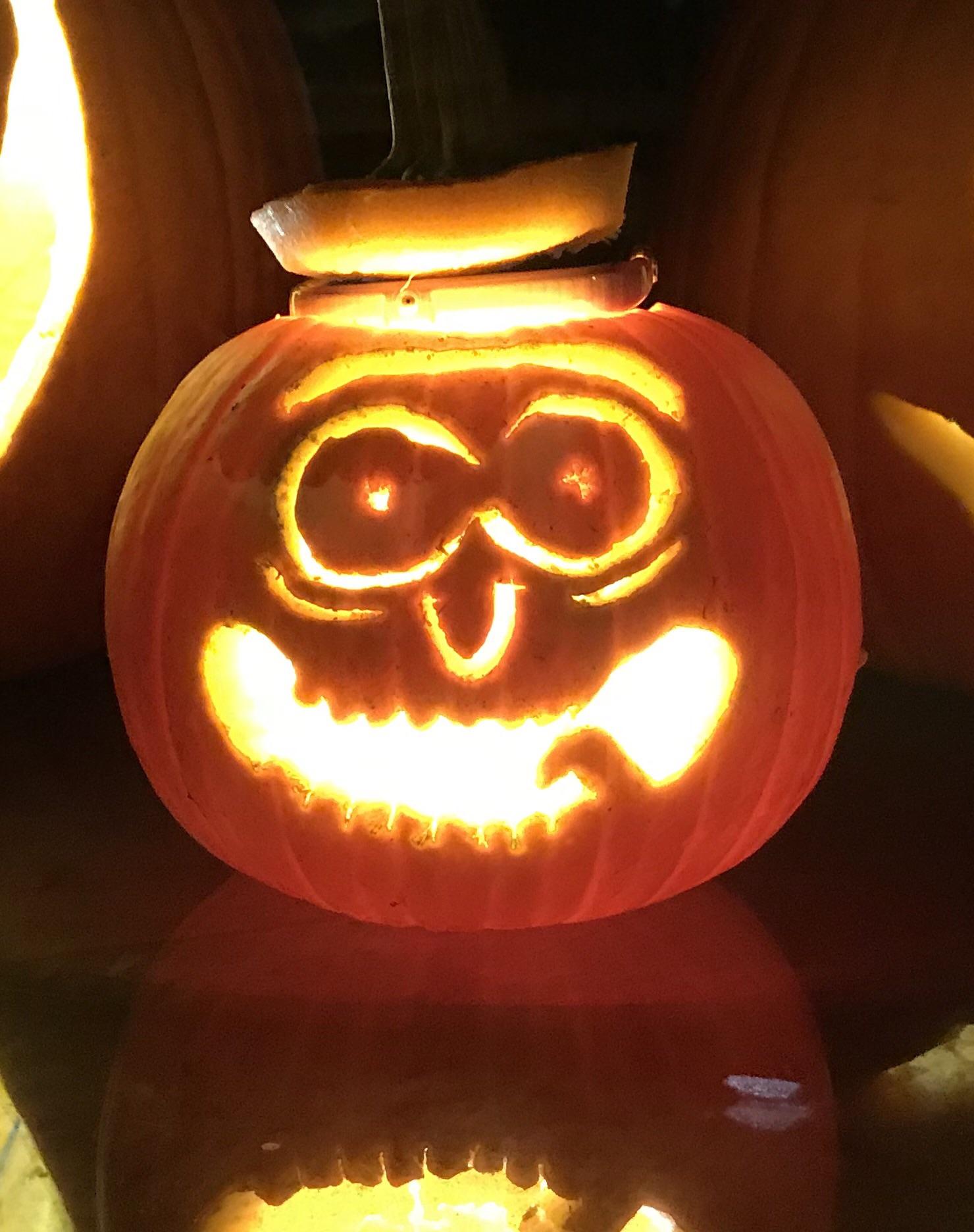 I TURNED MYSELF INTO A PUMPKIN MORTY!! I'M PUMPKIN RICK!! r/rickandmorty