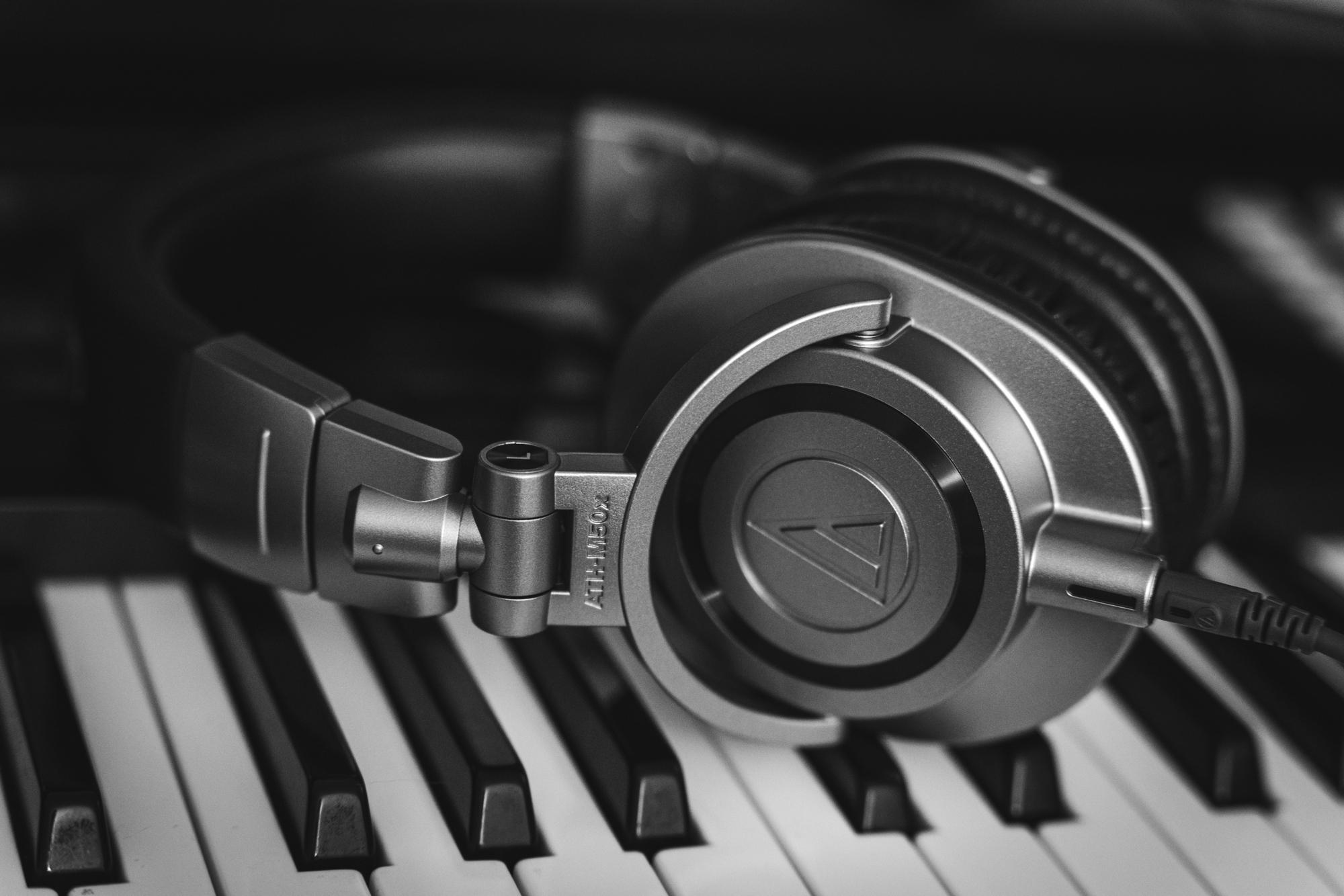 Finally got away from cheap headphones r/mpcusers