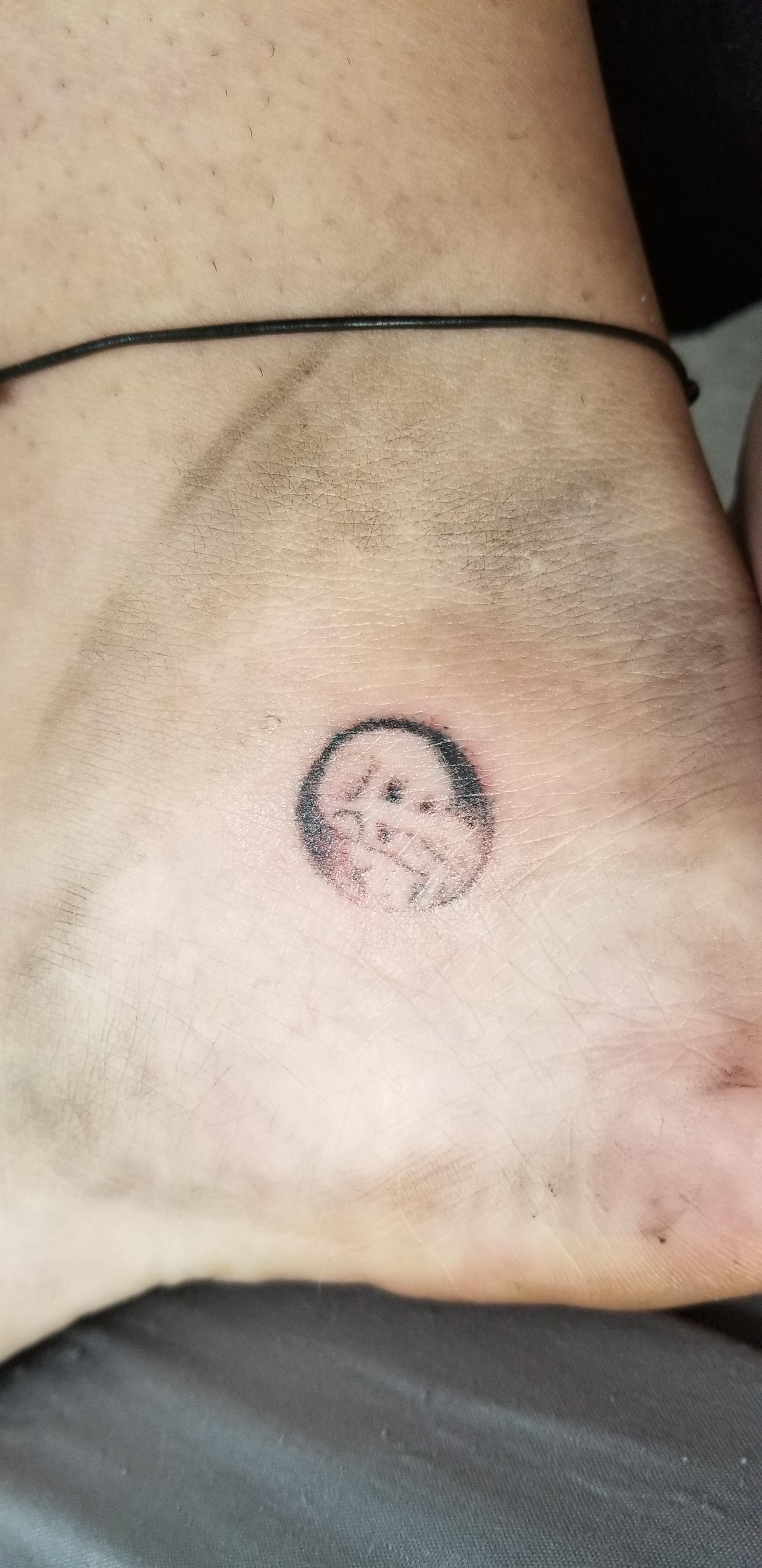 just got my first tattoo 4 days ago and i feel like the artist went too