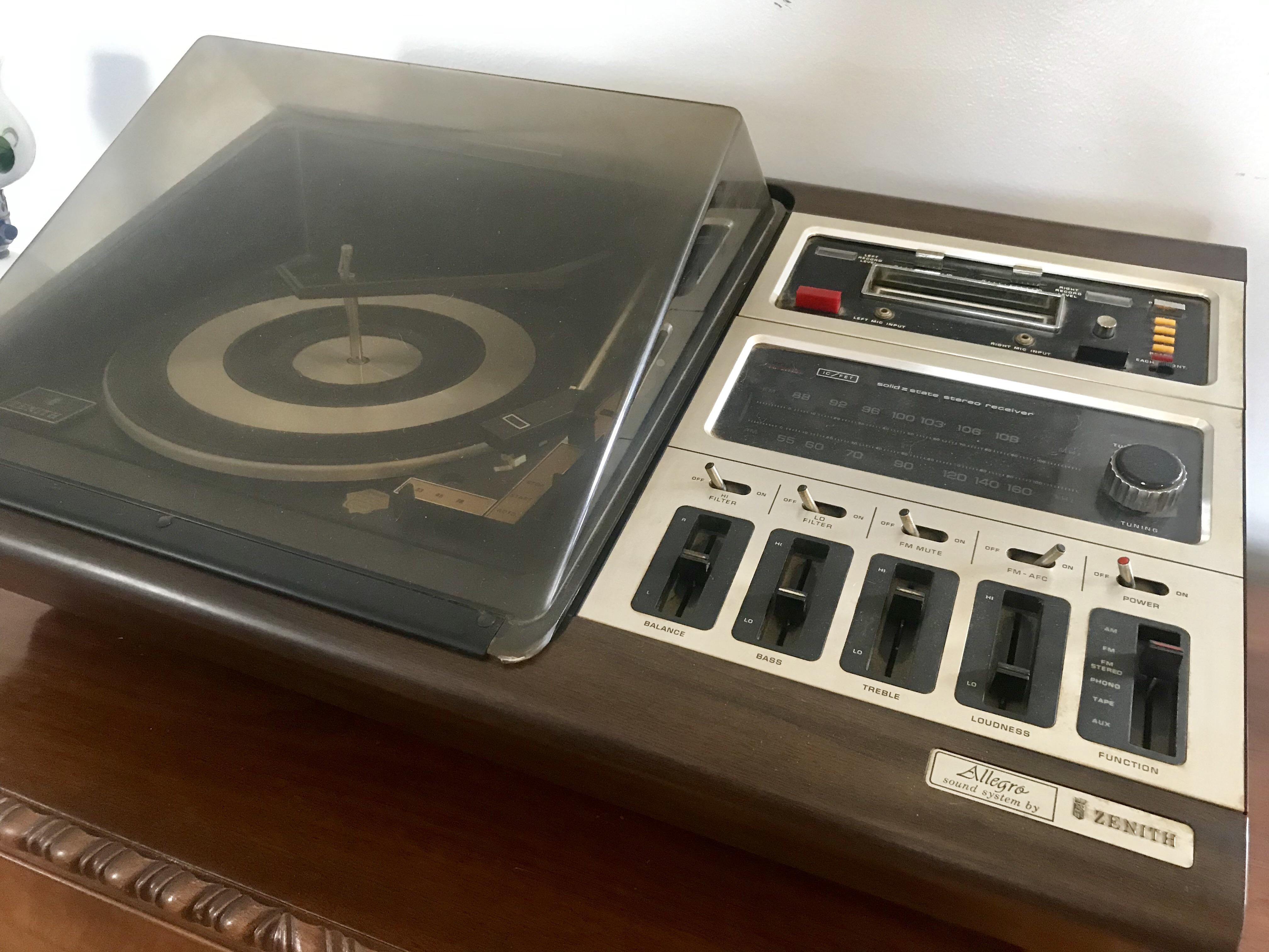 Snagged this Zenith Allegra stereo, turntable, speakers & 8track