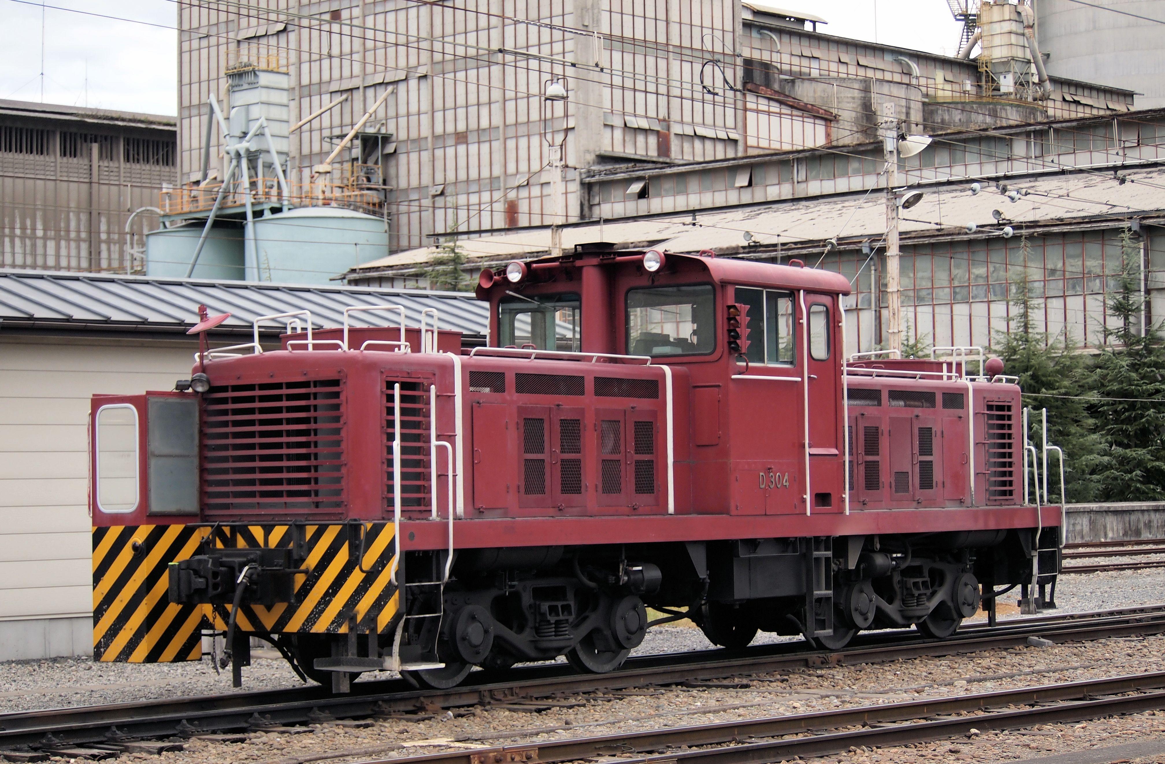D304, diesel shunter in Chichibu, Japan r/trains