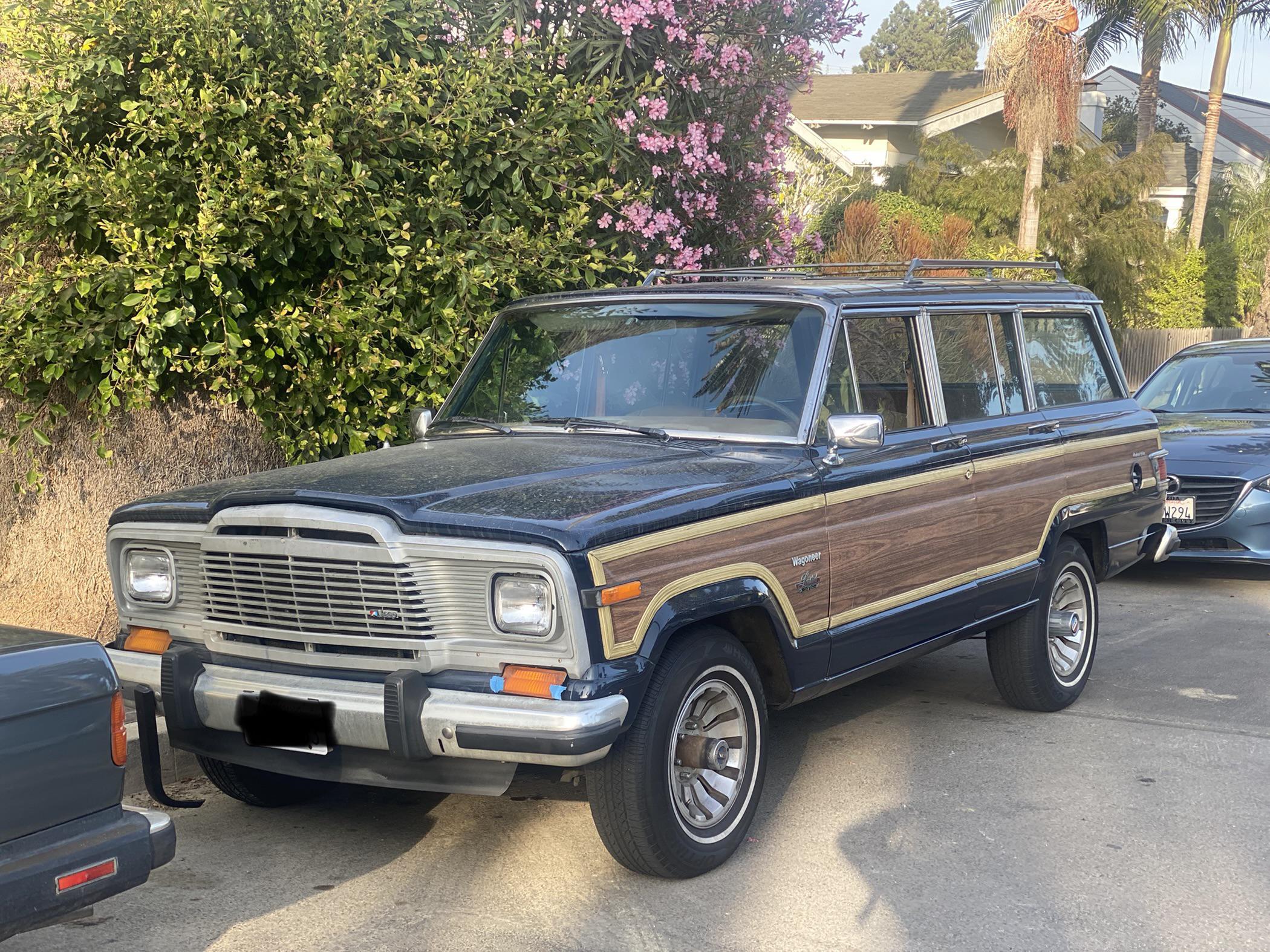 Give me some wood panels over the new Wagoneer any day r/Jeep