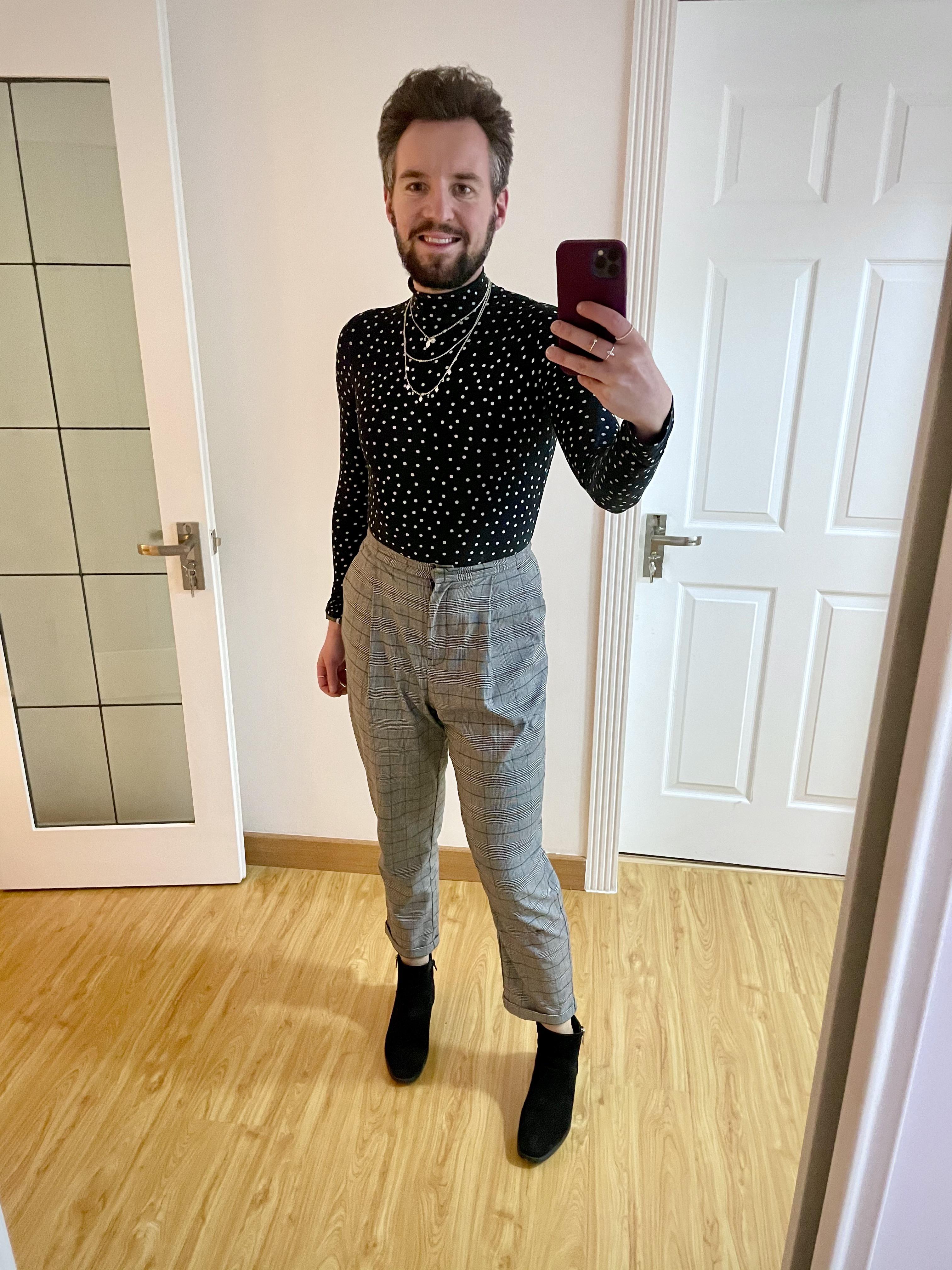 A lowkey, cute work outfit today... I love these trousers! r/NonBinary