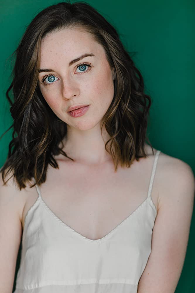Kacey Rohl Hot