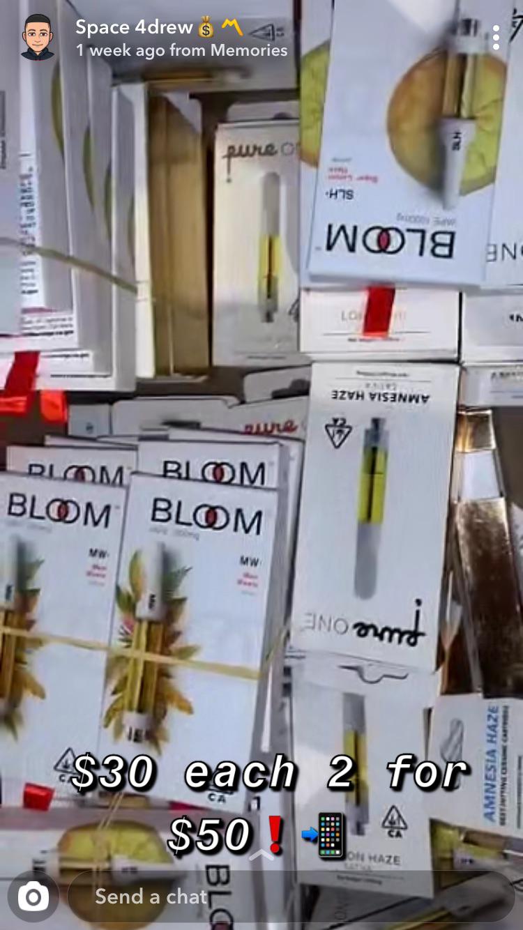 Do these bloom carts look fake? They’re from a dealer a friend