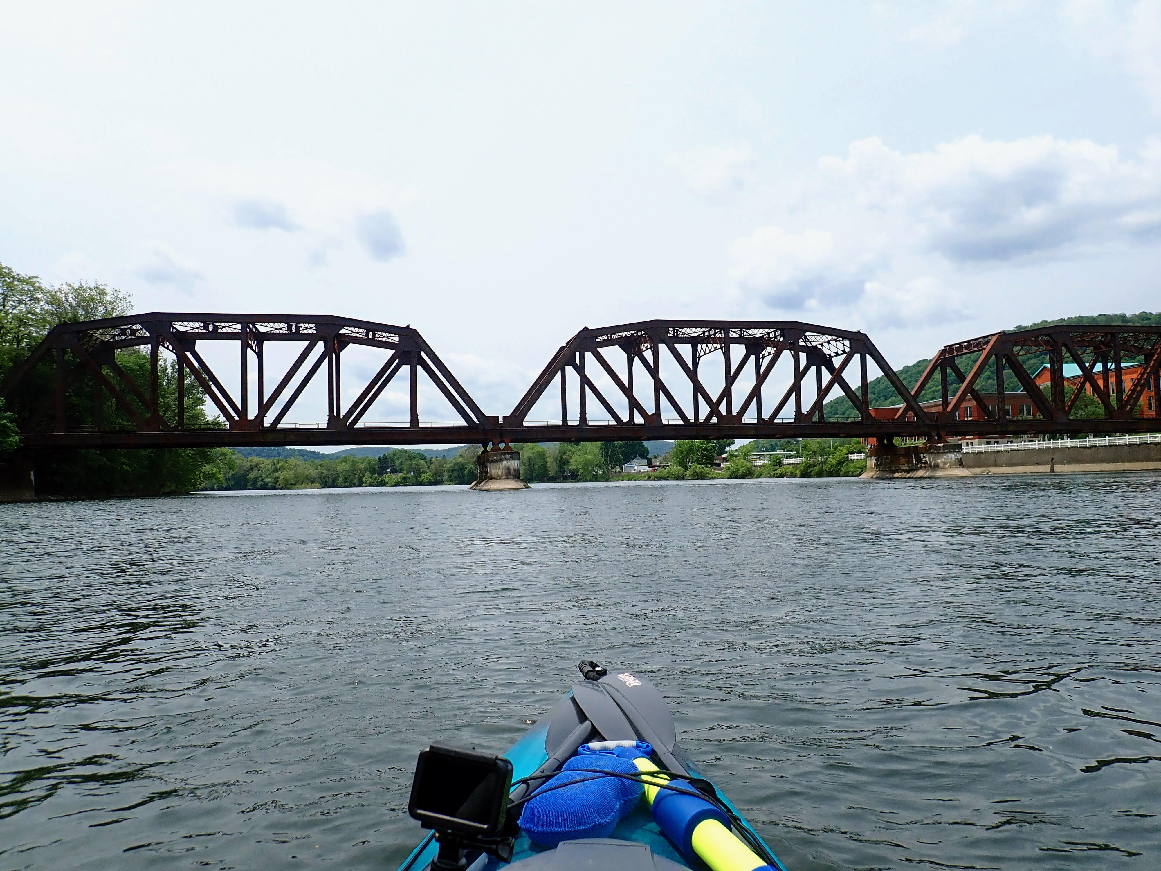 Did some kayak camping on the Allegheny River Warren, PA r/PAWilds