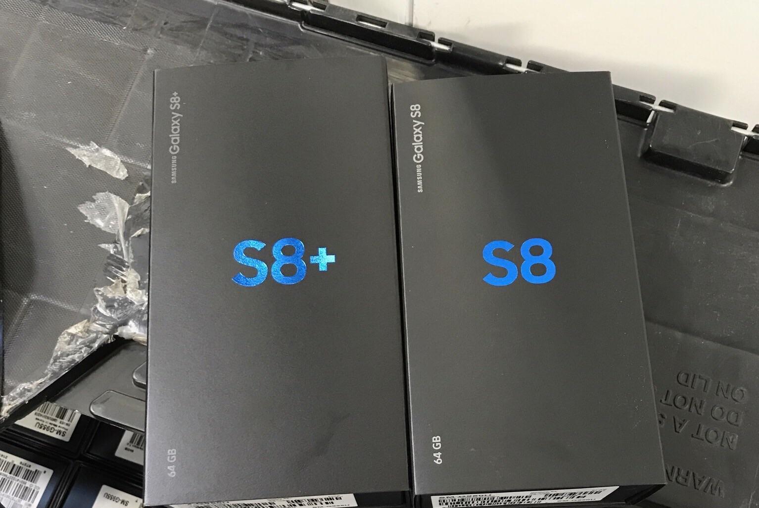 I work at Best Buy Mobile. We're already starting to receive stock of