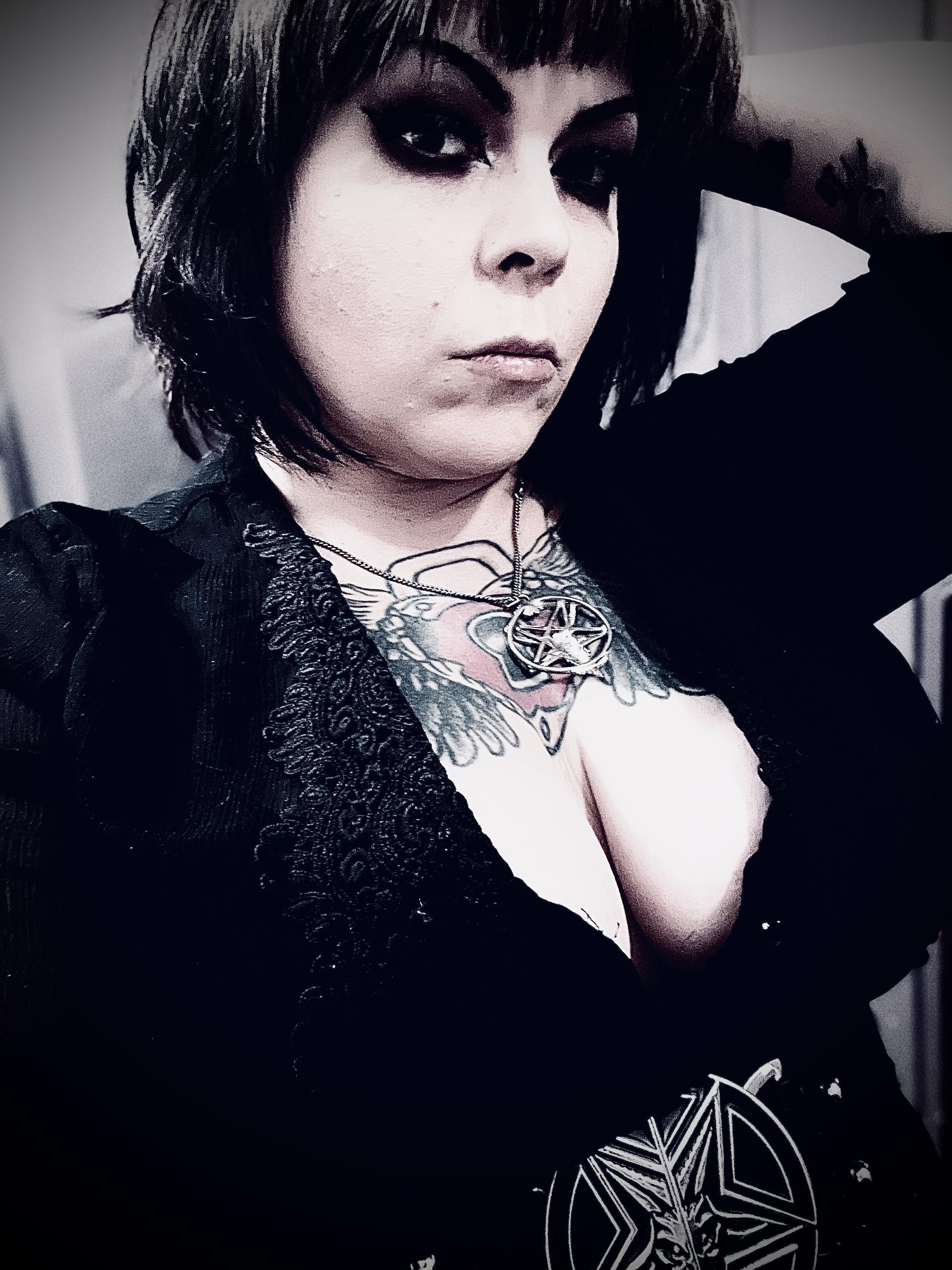 Elder goth 🖤🦇 r/GothStyle