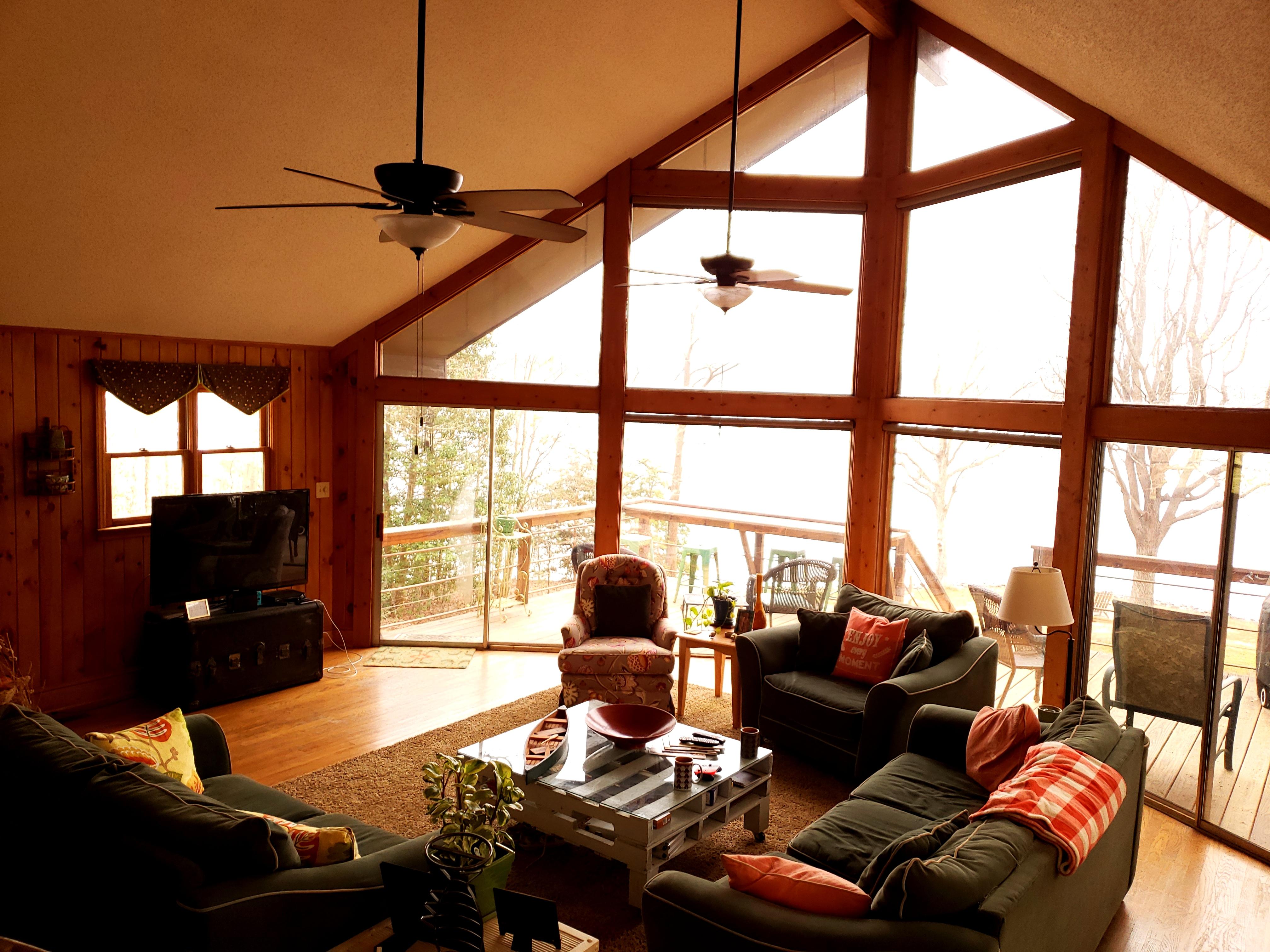 Our AirBnB for Our Honeymoon. Troutman, North Carolina r/CozyPlaces