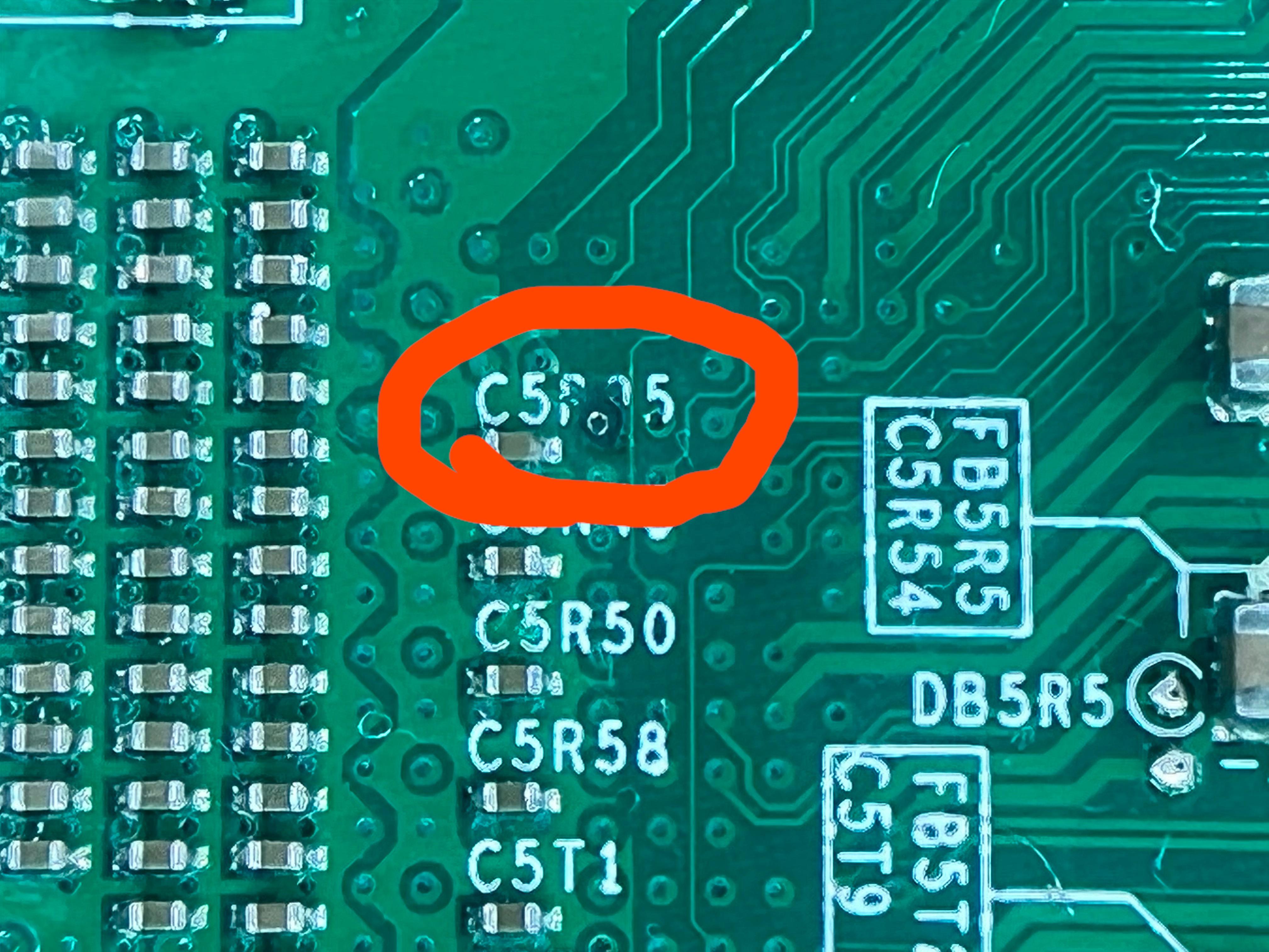 I can’t solder this part for nothing, any tips? This is harder than I