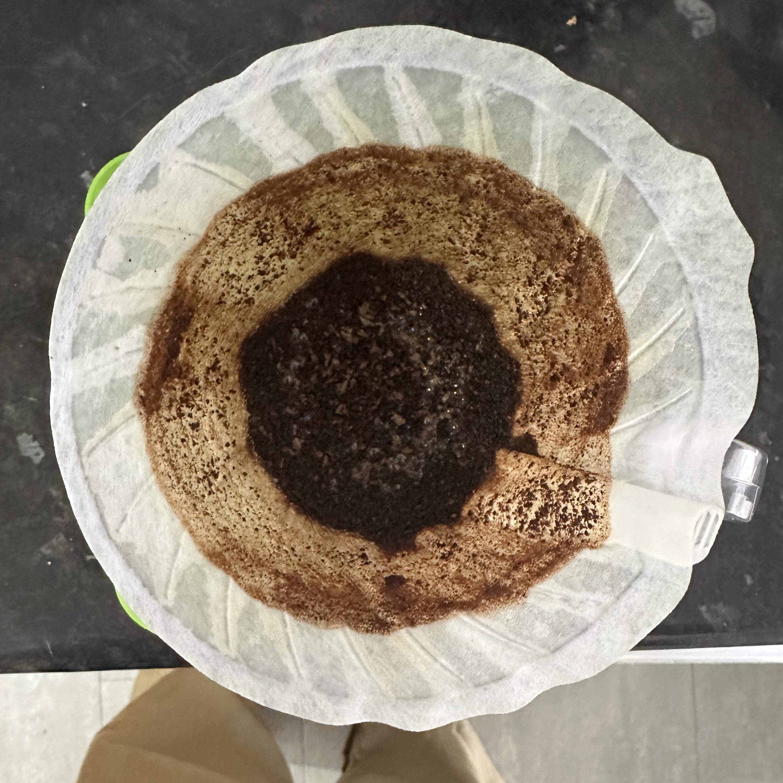 Output wasn’t great, dark (ish) blend grind was finer than usual but