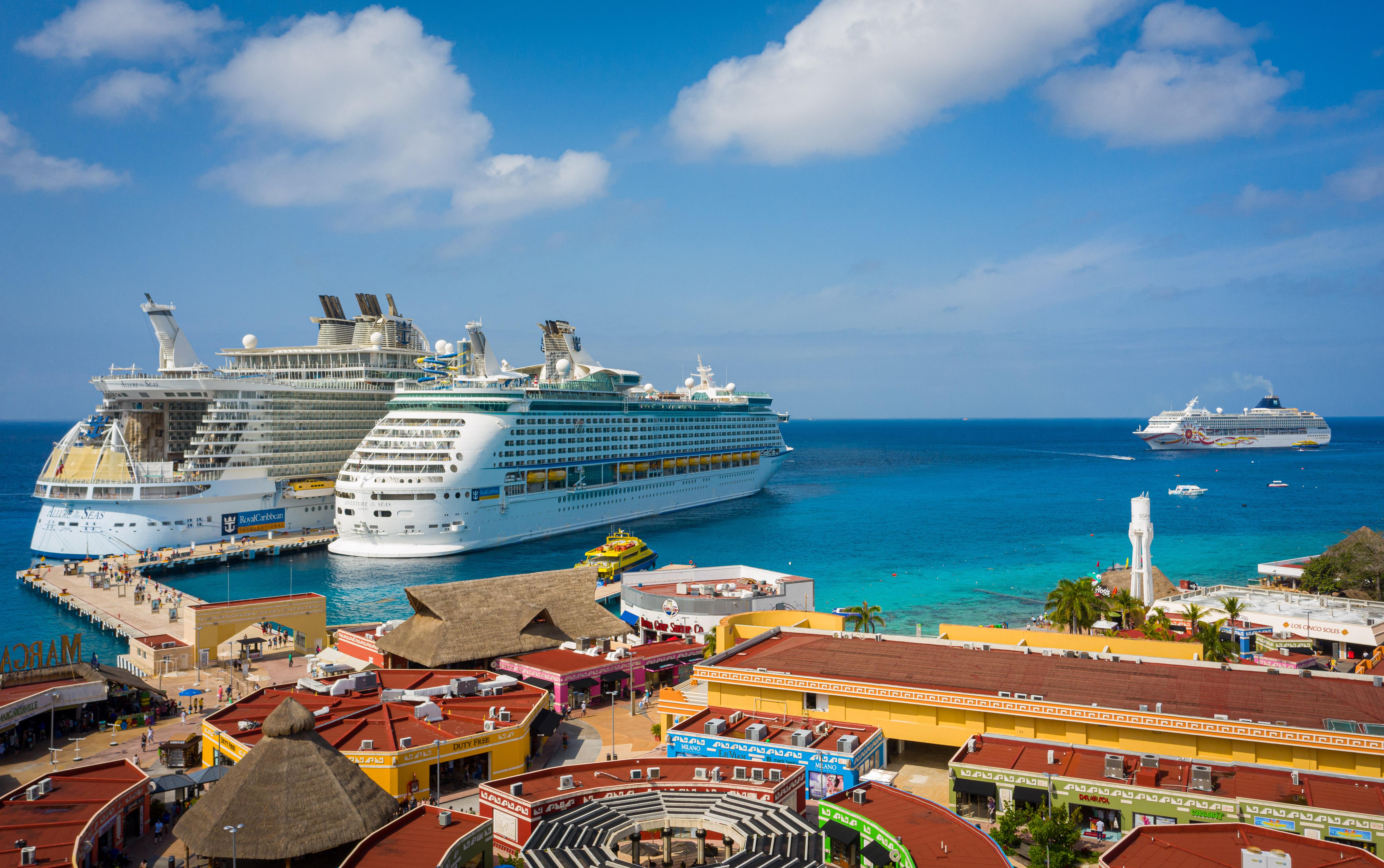 3 in 1 RC Allure and Adventure of the Seas and Norwegian Sun, Cozumel
