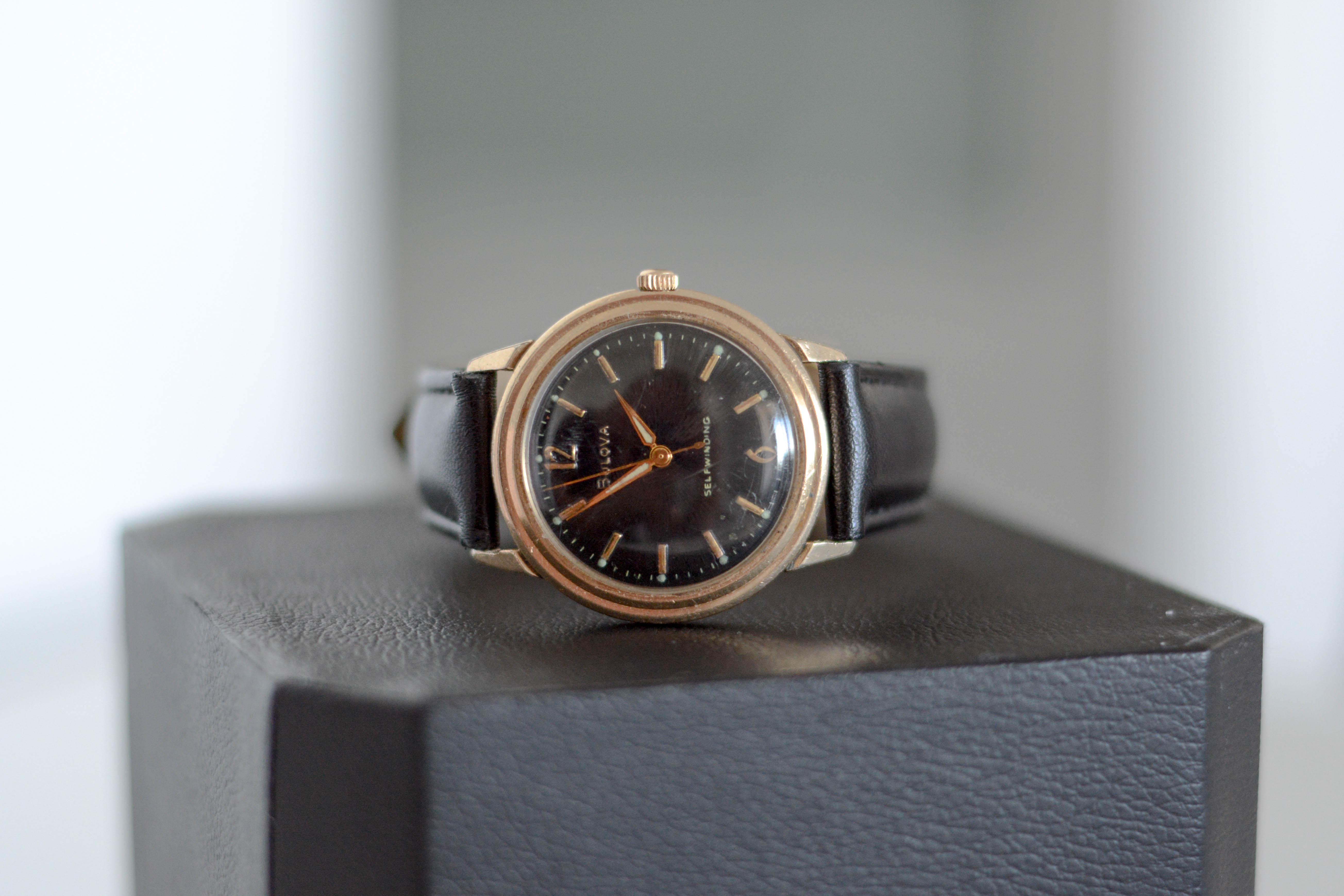 [price check/identification] Is there People with knowledge about old