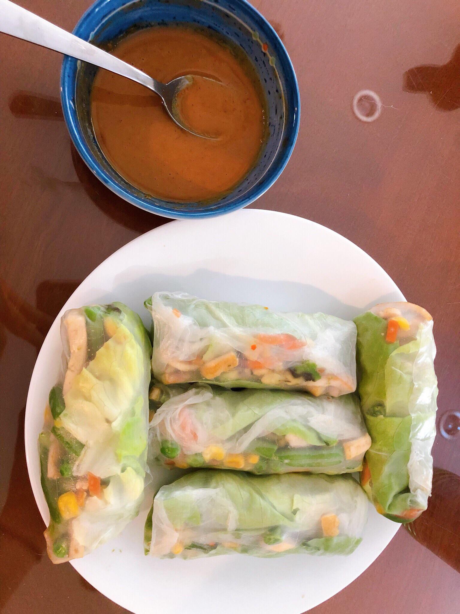 Inspired by u/dispassiontea to make these tofu/avocado/veggie rolls