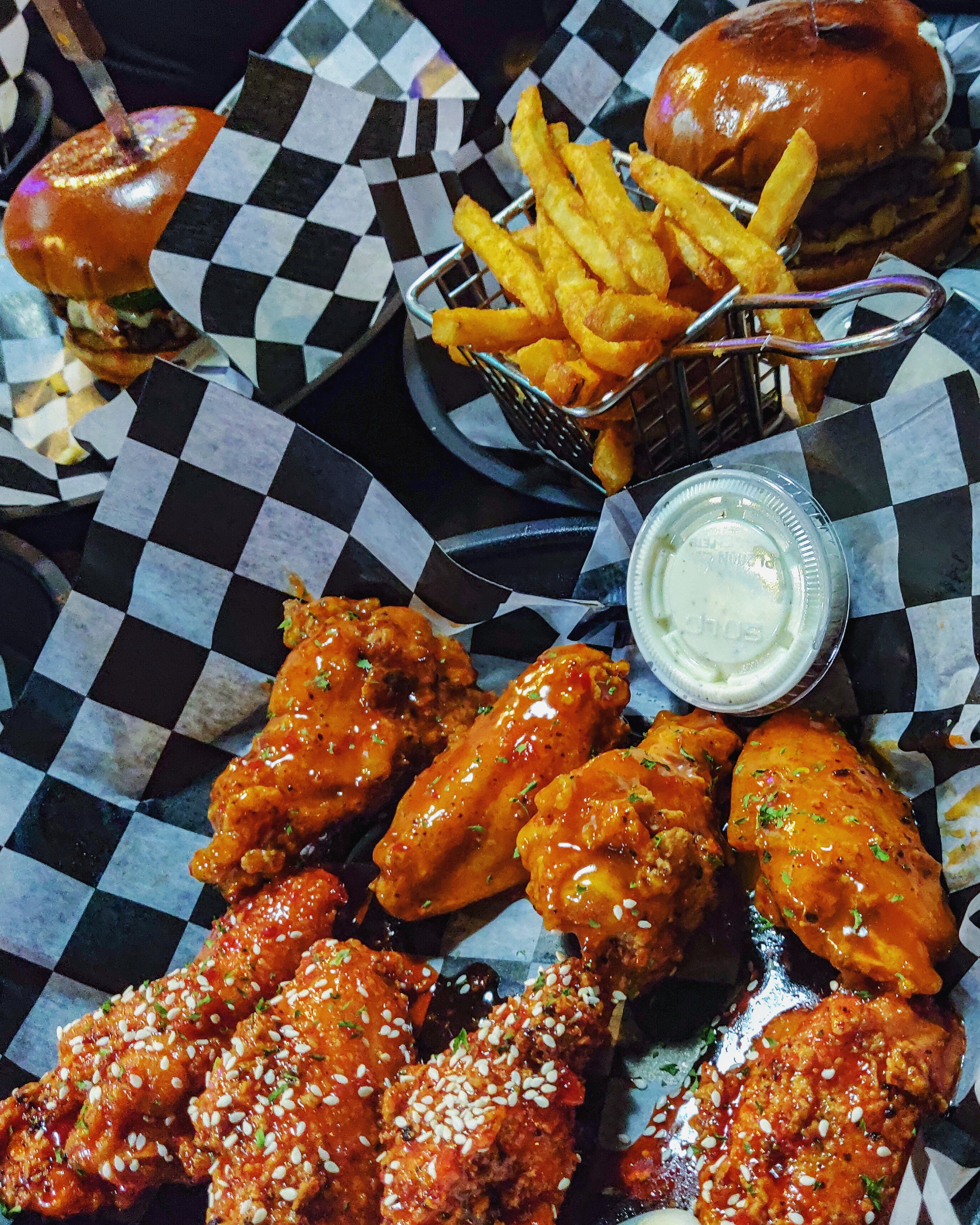 [I Ate] Honey Sriracha/Mango Habanero wings, Burgers, and Fries. r/food
