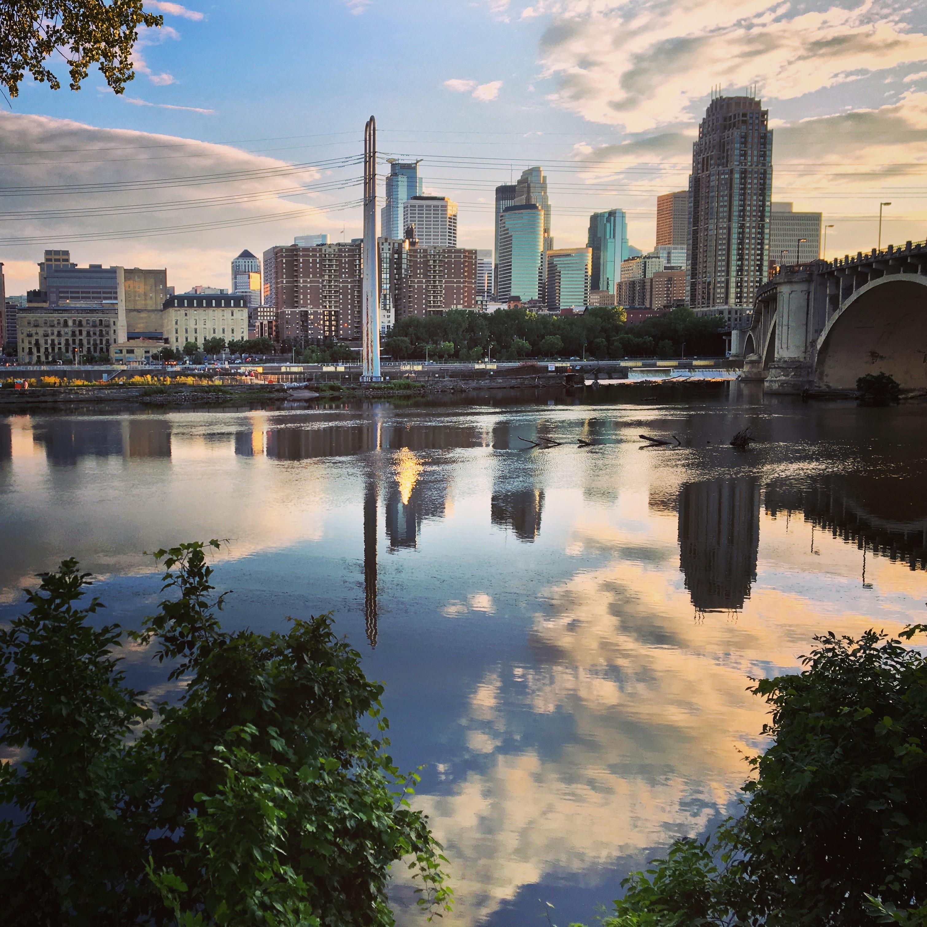 Downtown Minneapolis, Minnesota as seen from the east bank of the
