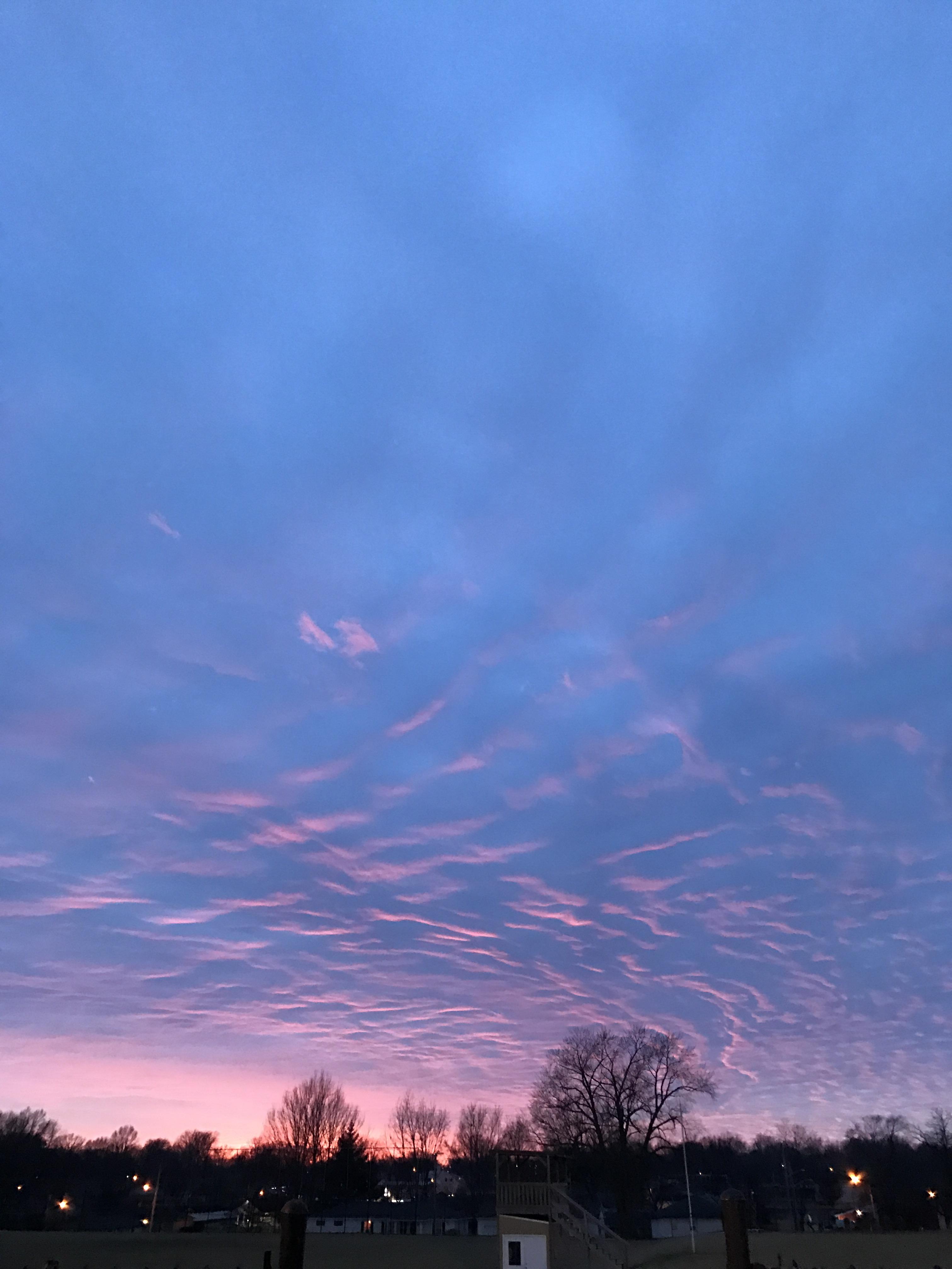 Beautiful sunset in Missouri. r/CloudPorn