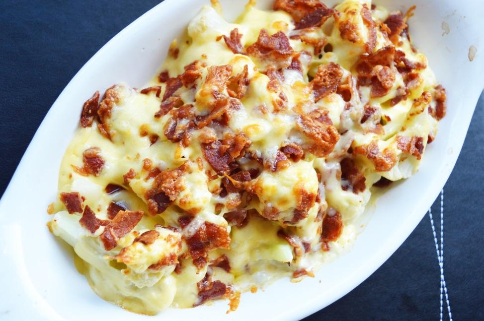 Keto Loaded Cauliflower Cheese (mmm, cheese) r/ketorecipes