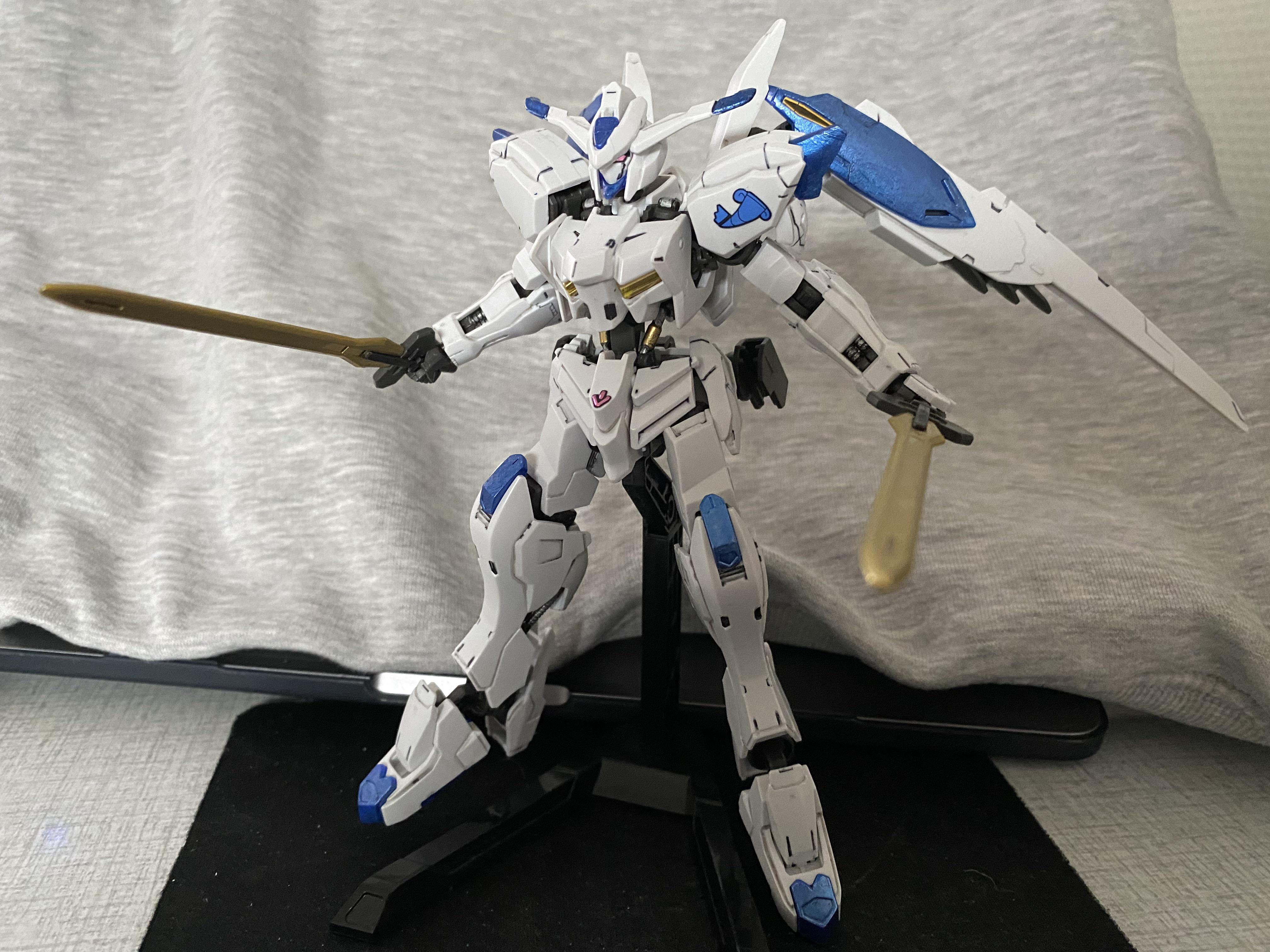 Because the stickers on the Vfin were peeling off, I decided to paint