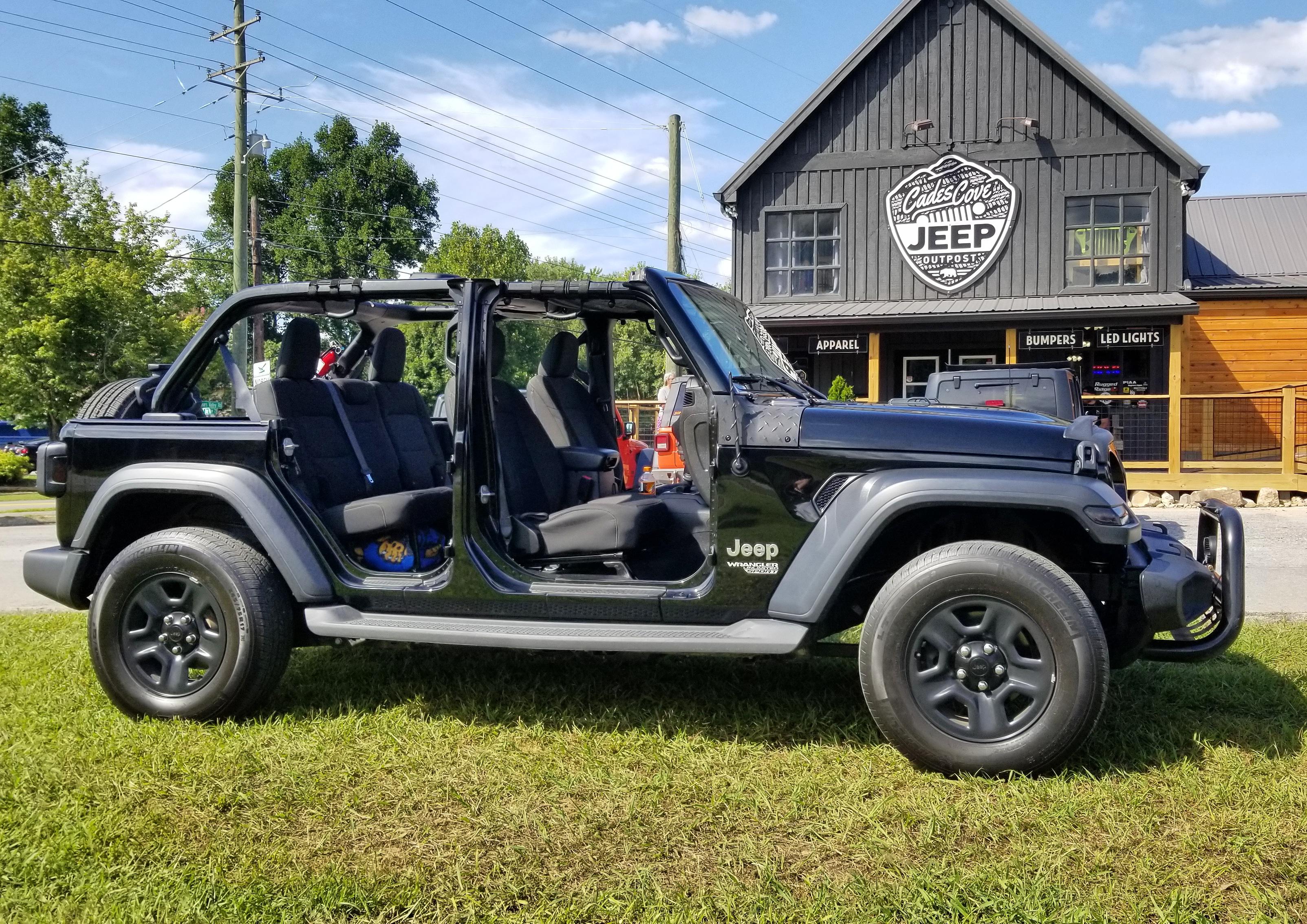 How many of you have made the stop at the Cades Cove Jeep Outpost in