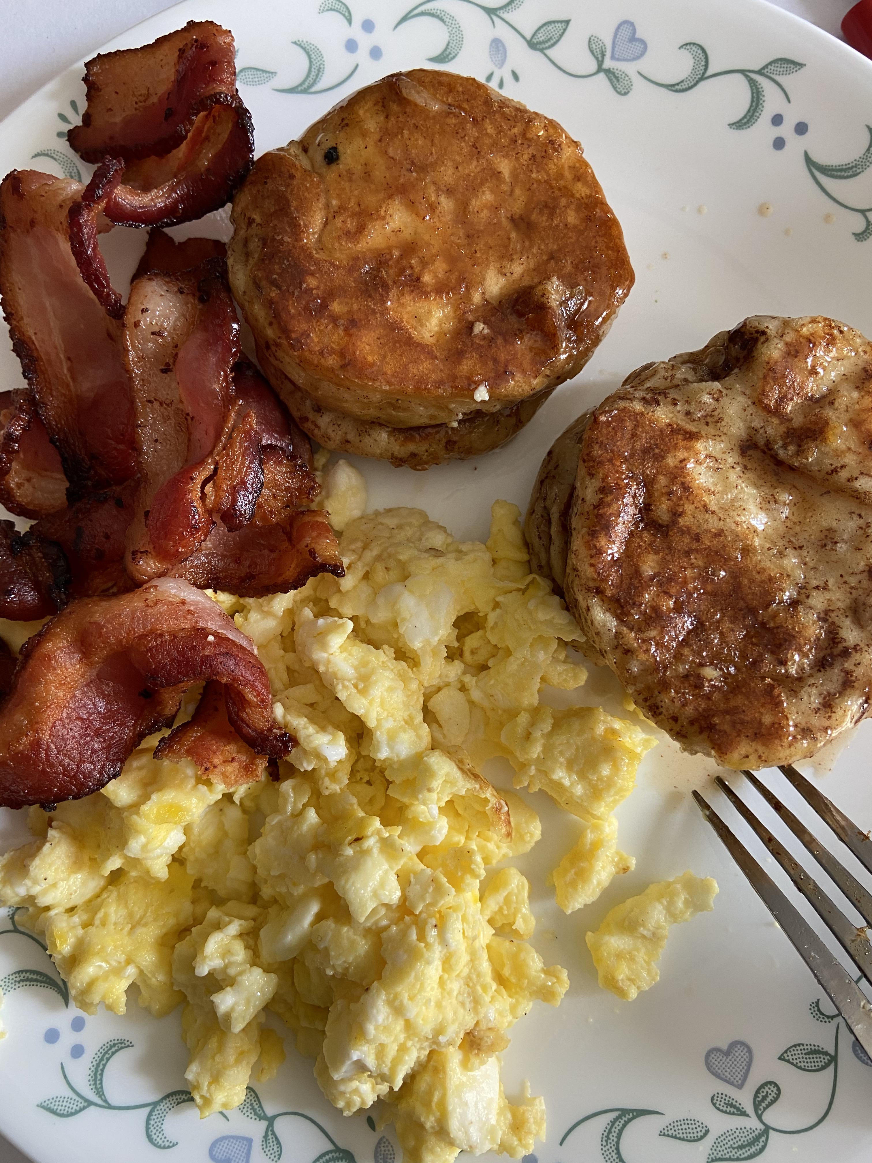 [homemade] biscuit French toast with the essentials r/food