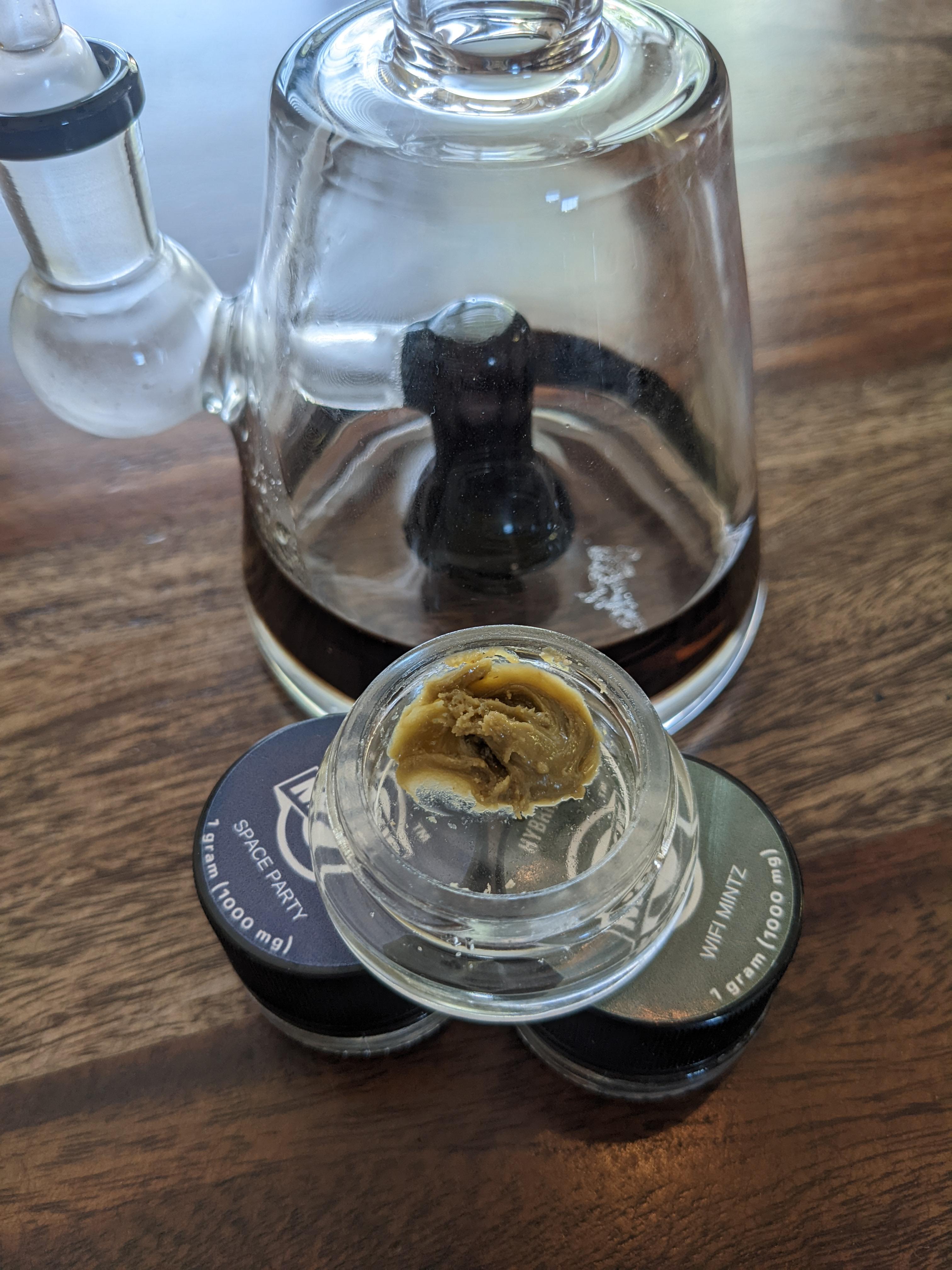 tally man flower rosin pressed with a hair straightener r/rosin