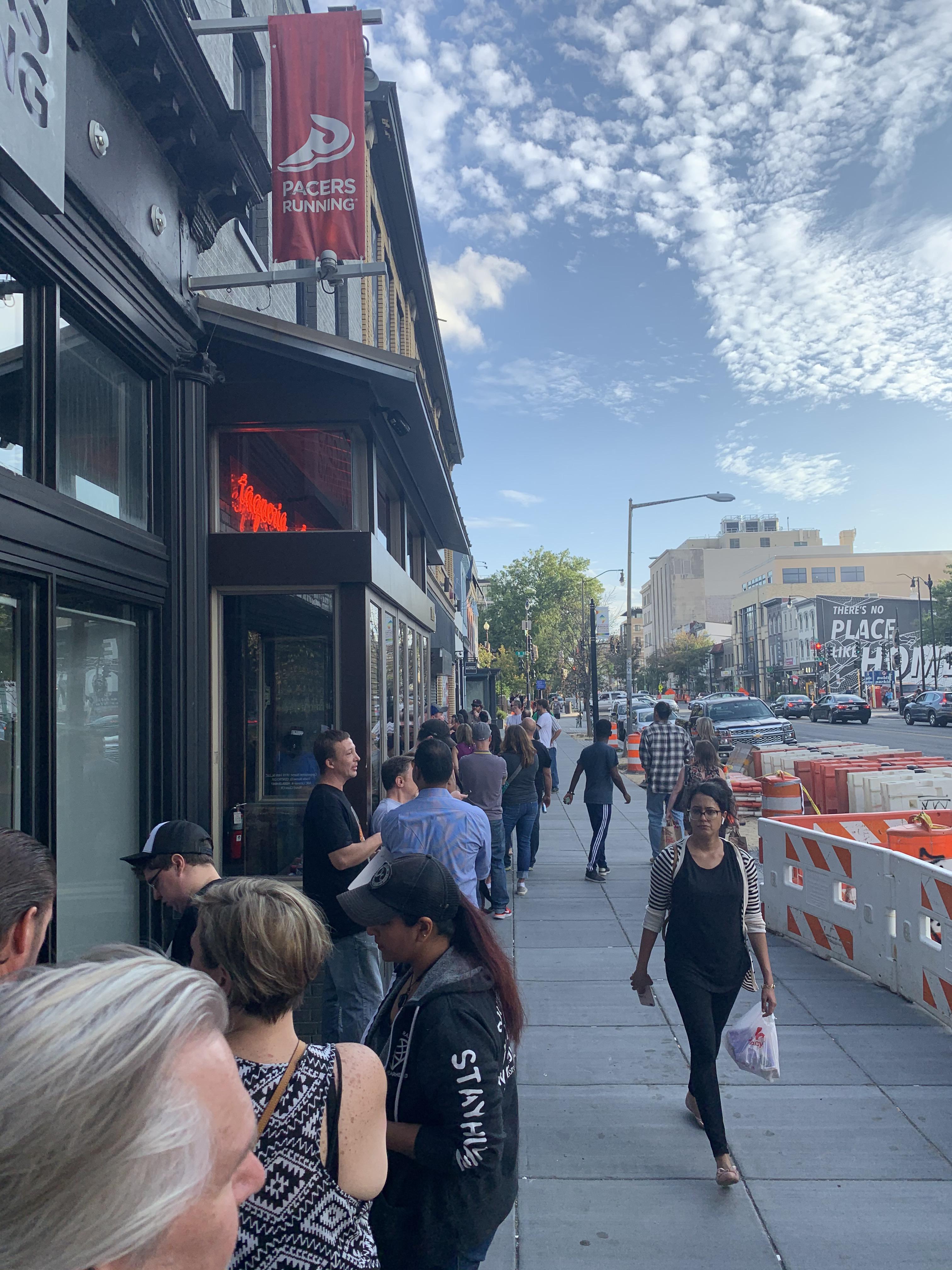 in line for Black Cat DC show r/SturgillSimpson