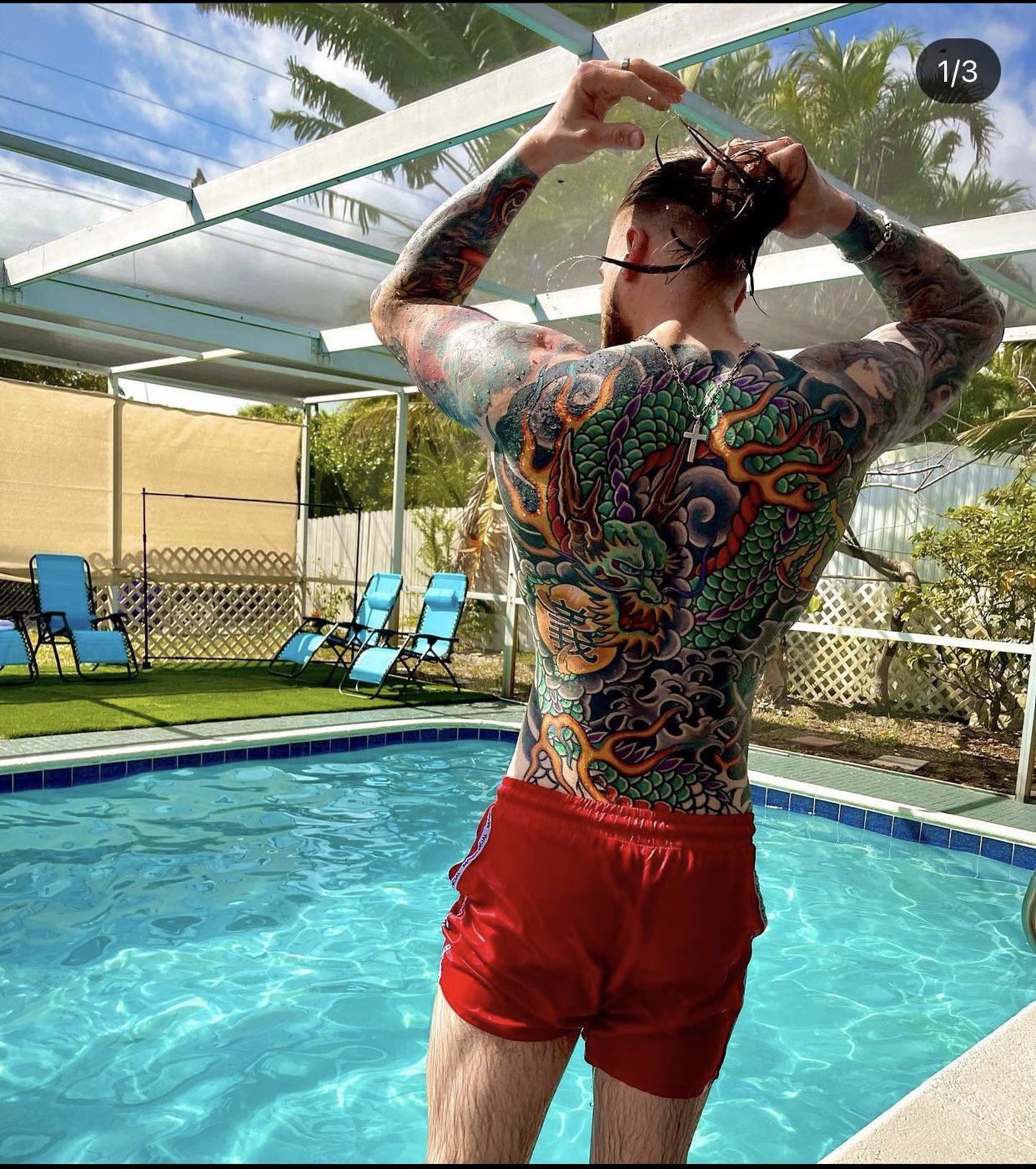 Irezumi back piece progress , done by my co worker, my color scheme and