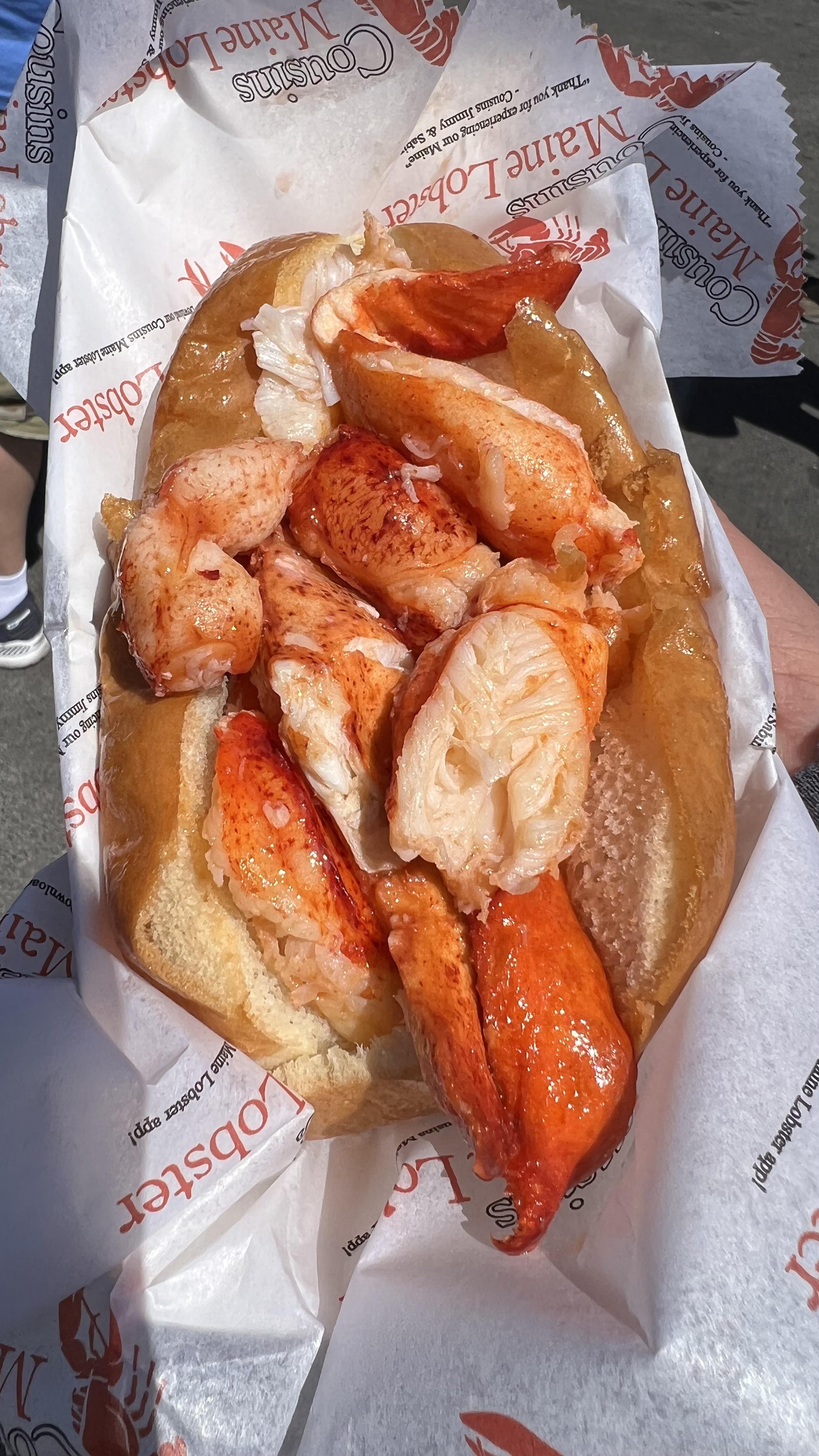[I ate] A Connecticut Lobster Roll food