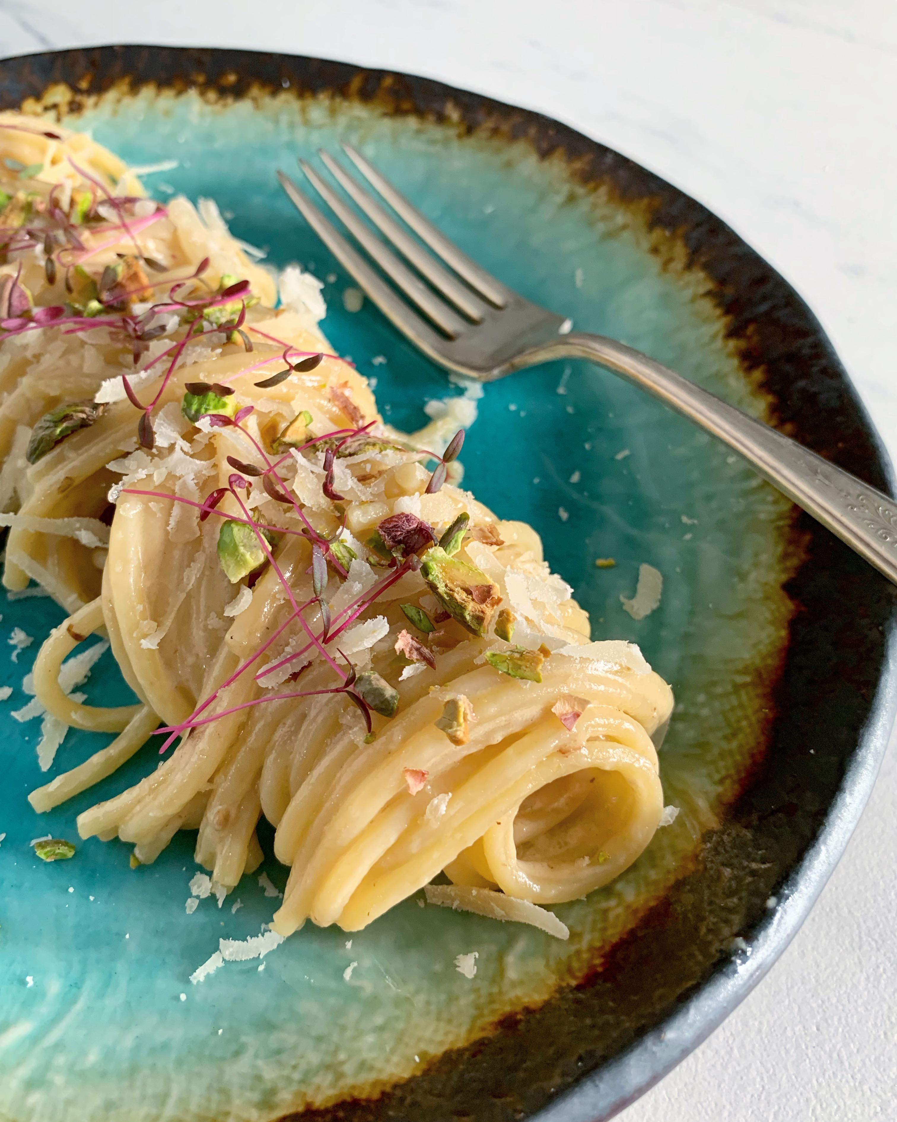 Pasta al limone topped with roasted pistachios and red amaranth microgreens I grew at home r/pasta