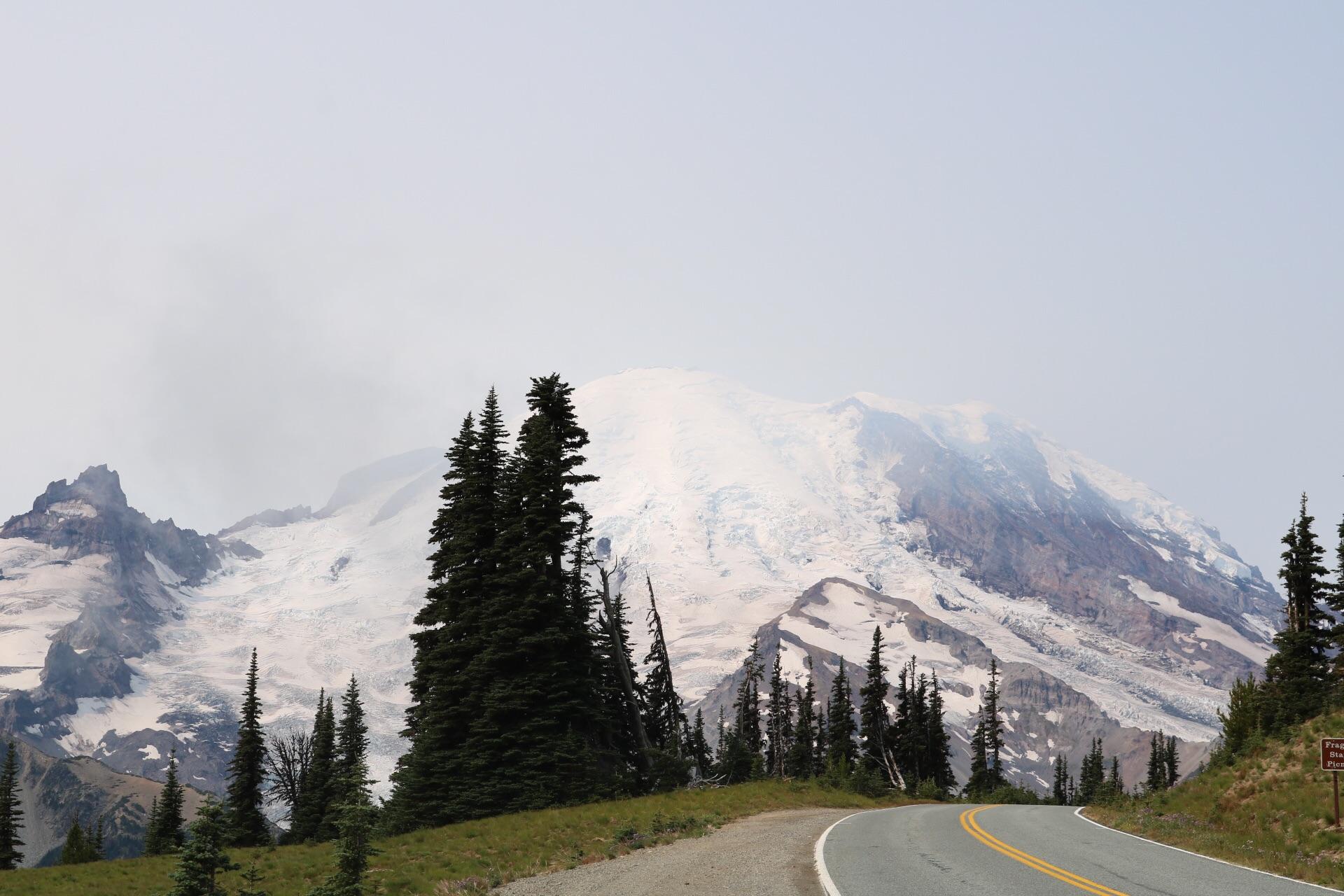Mt. Rainier r/Washington