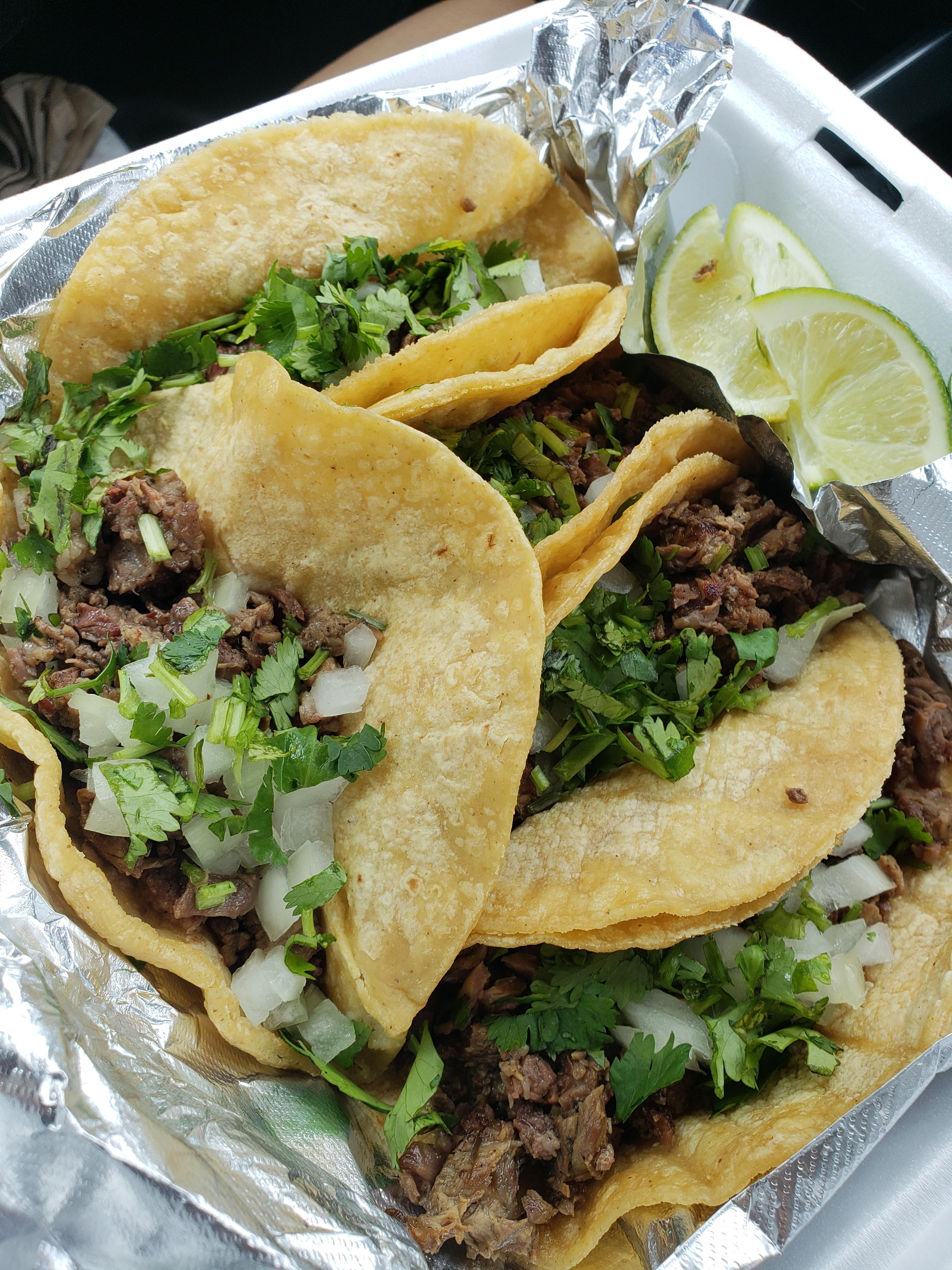 Carne Asada street tacos r/FoodPorn
