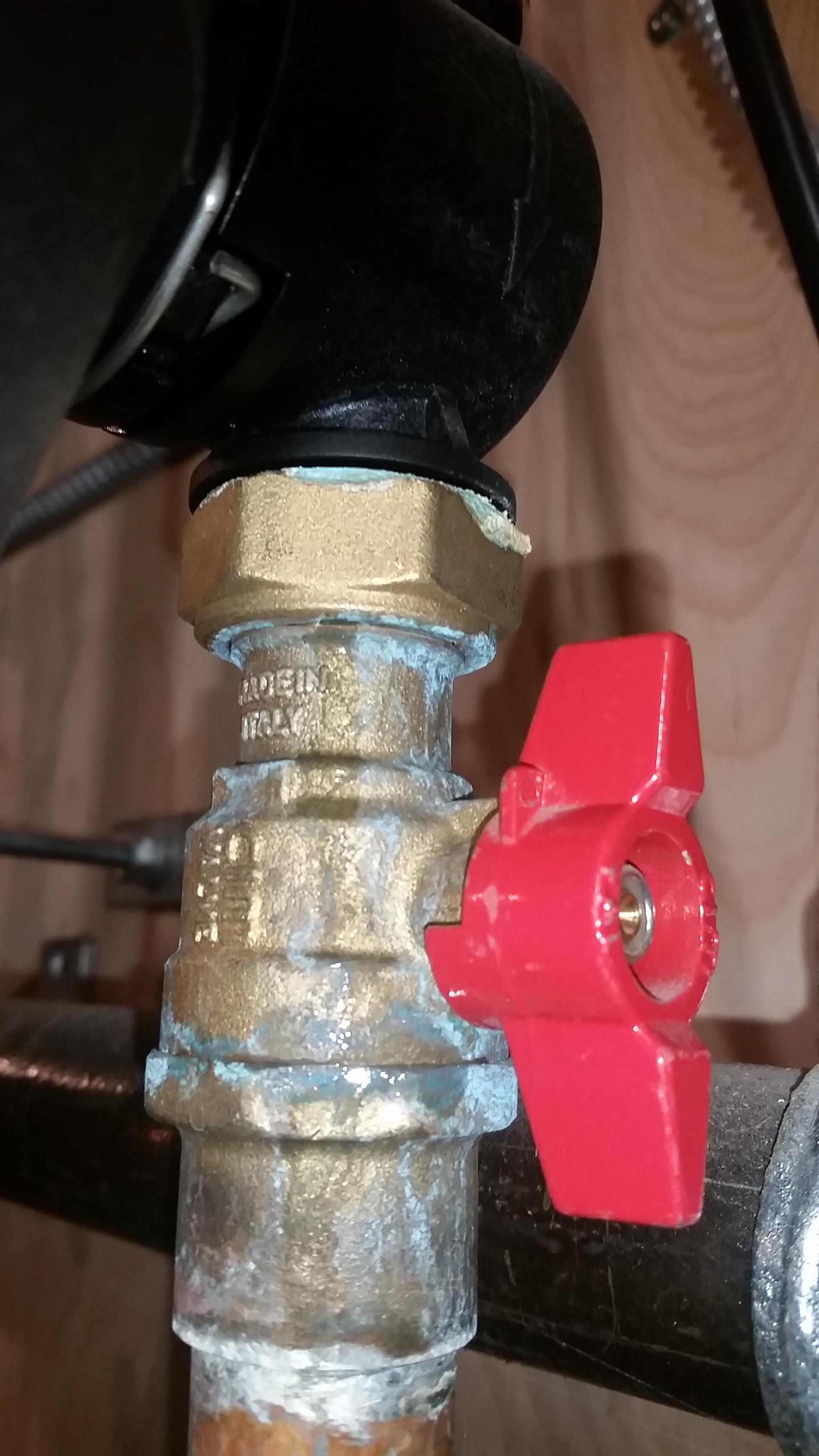 Leaking union on Fernox TF1? r/Plumbing