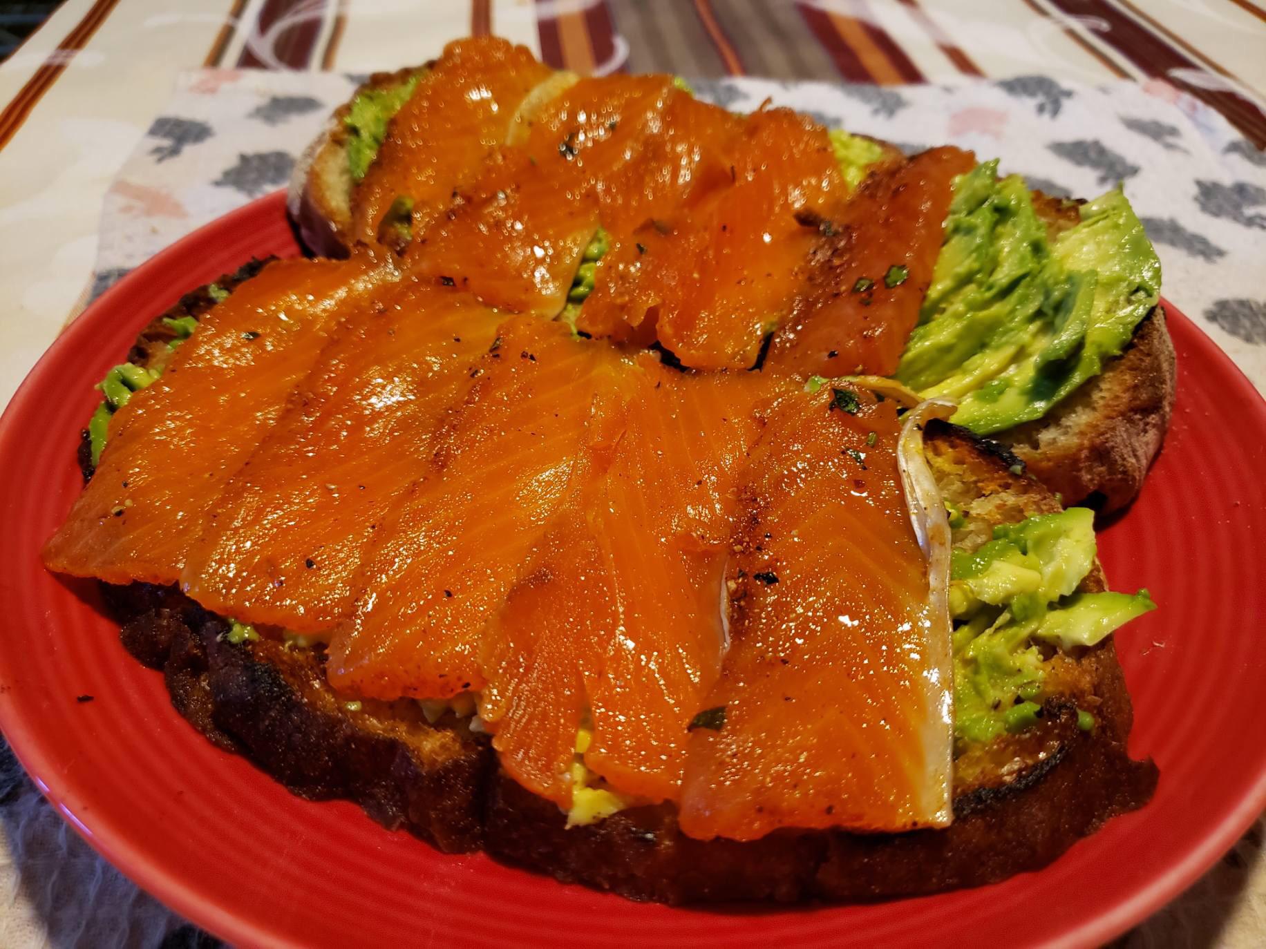 Made some pastramispiced gravlax to go with my Saturday White Bread