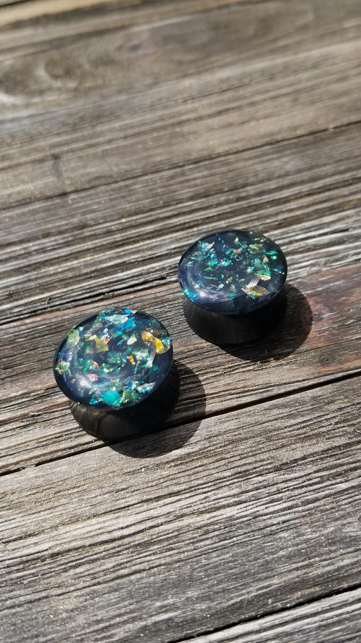 Final clear coat and polish on my handmade holographic resin gauges